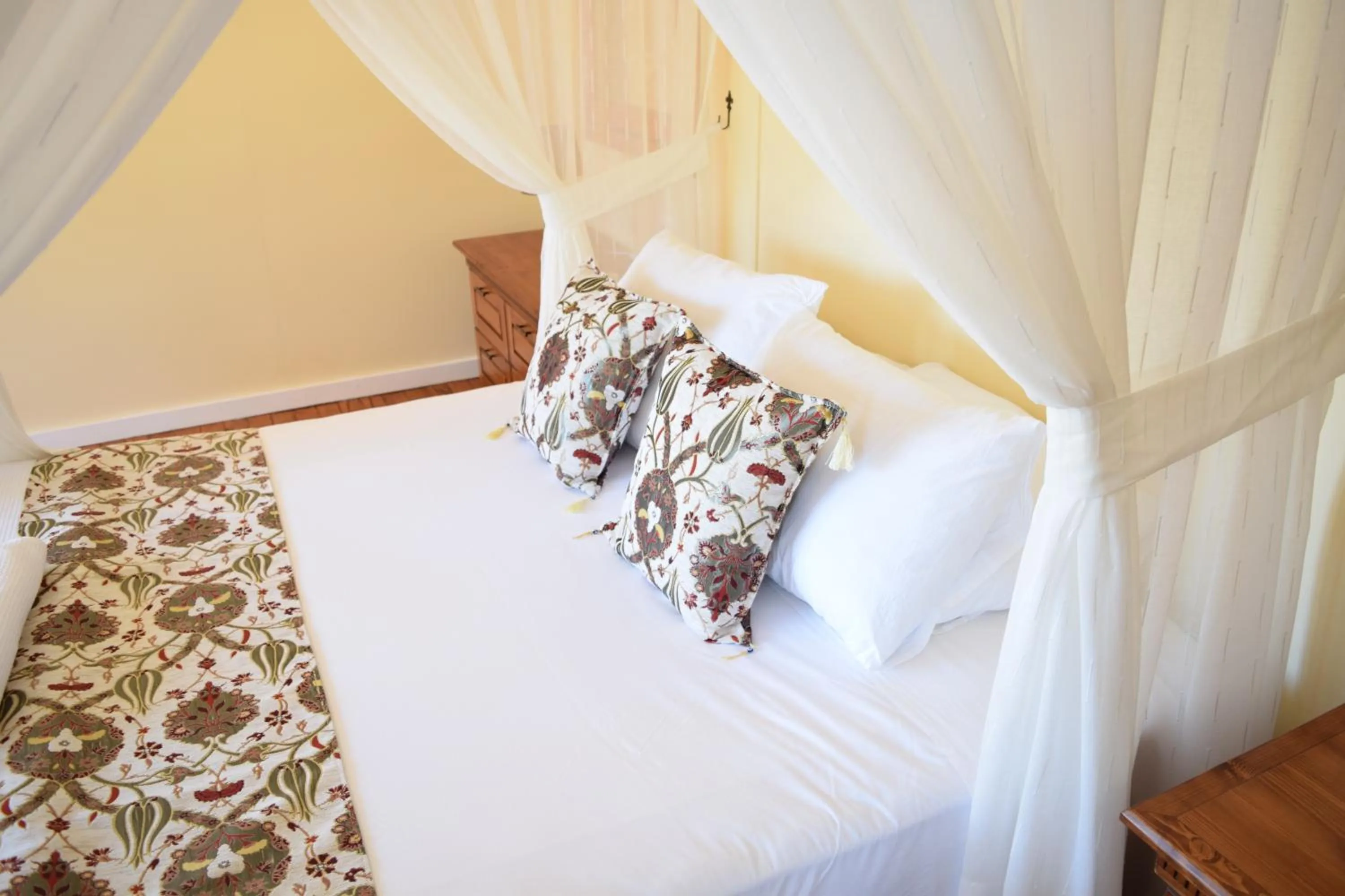 Bed in Kabak Avalon Bungalows