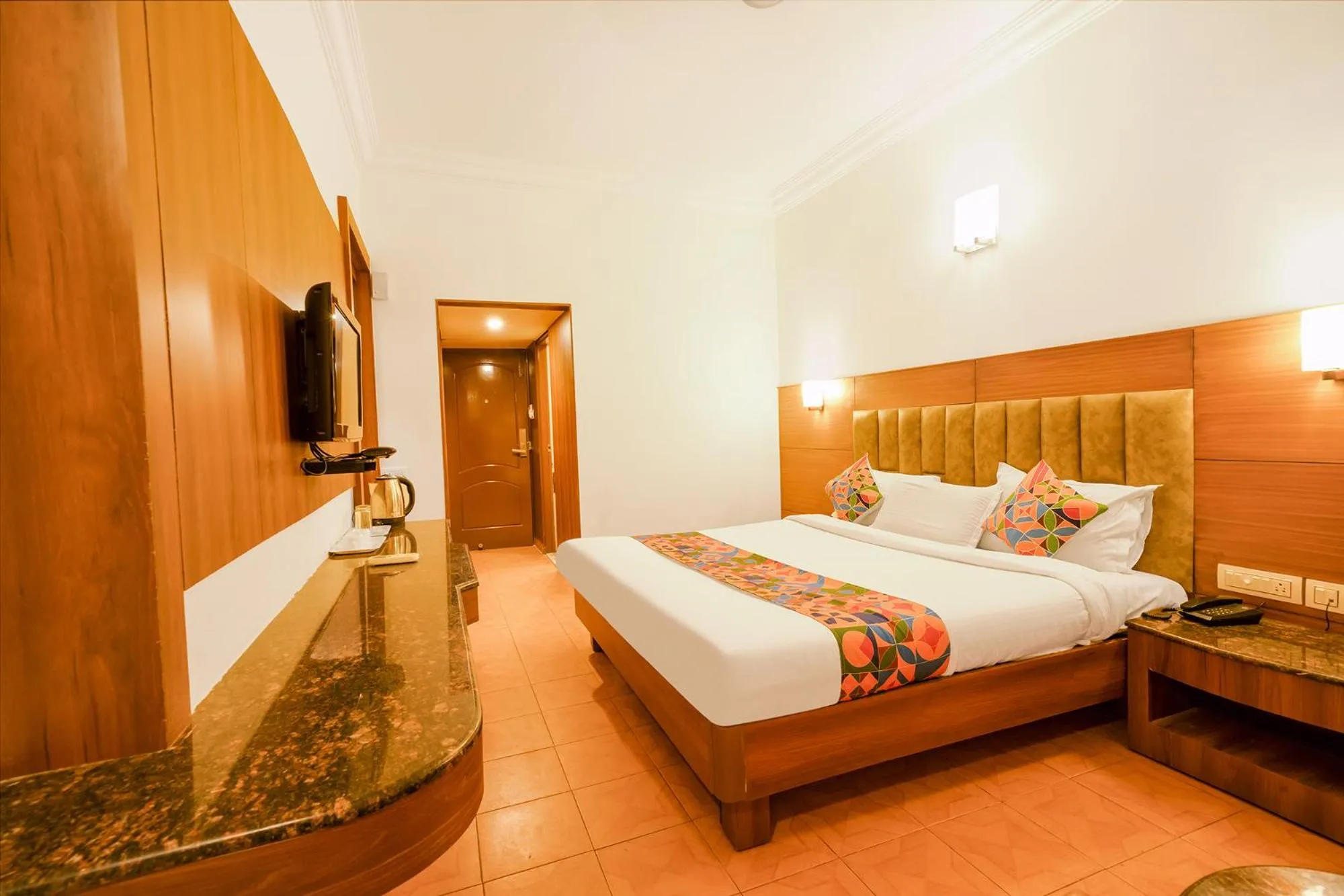 Bed in FabHotel Royale Basant Residency - Gandhinagar