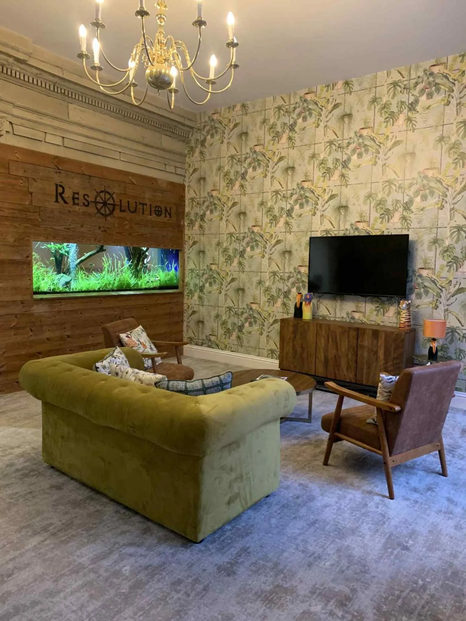 Living room in The Resolution Hotel