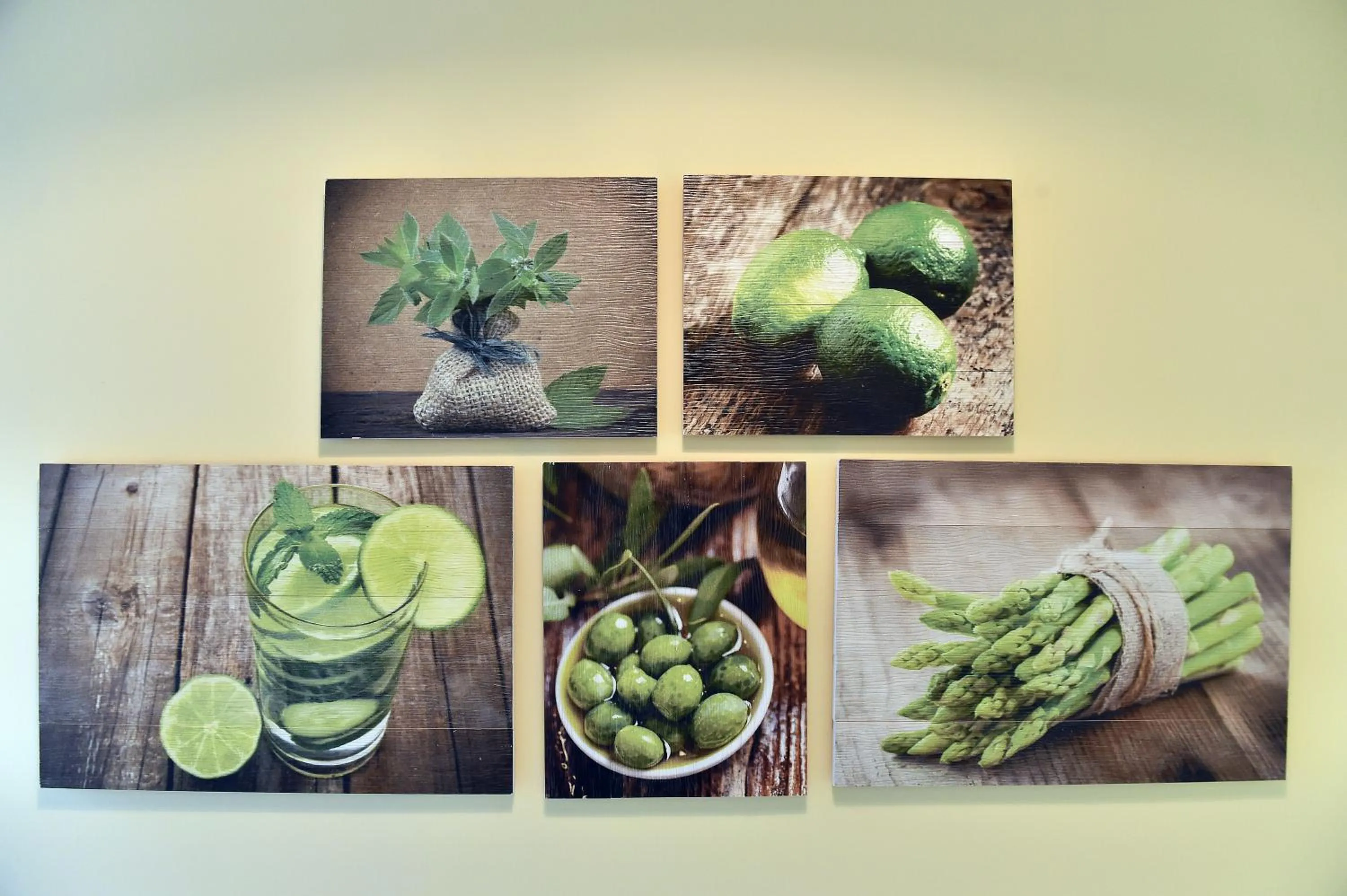Decorative detail in Jubilee 3 Luxury apartment in Rome Vatican
