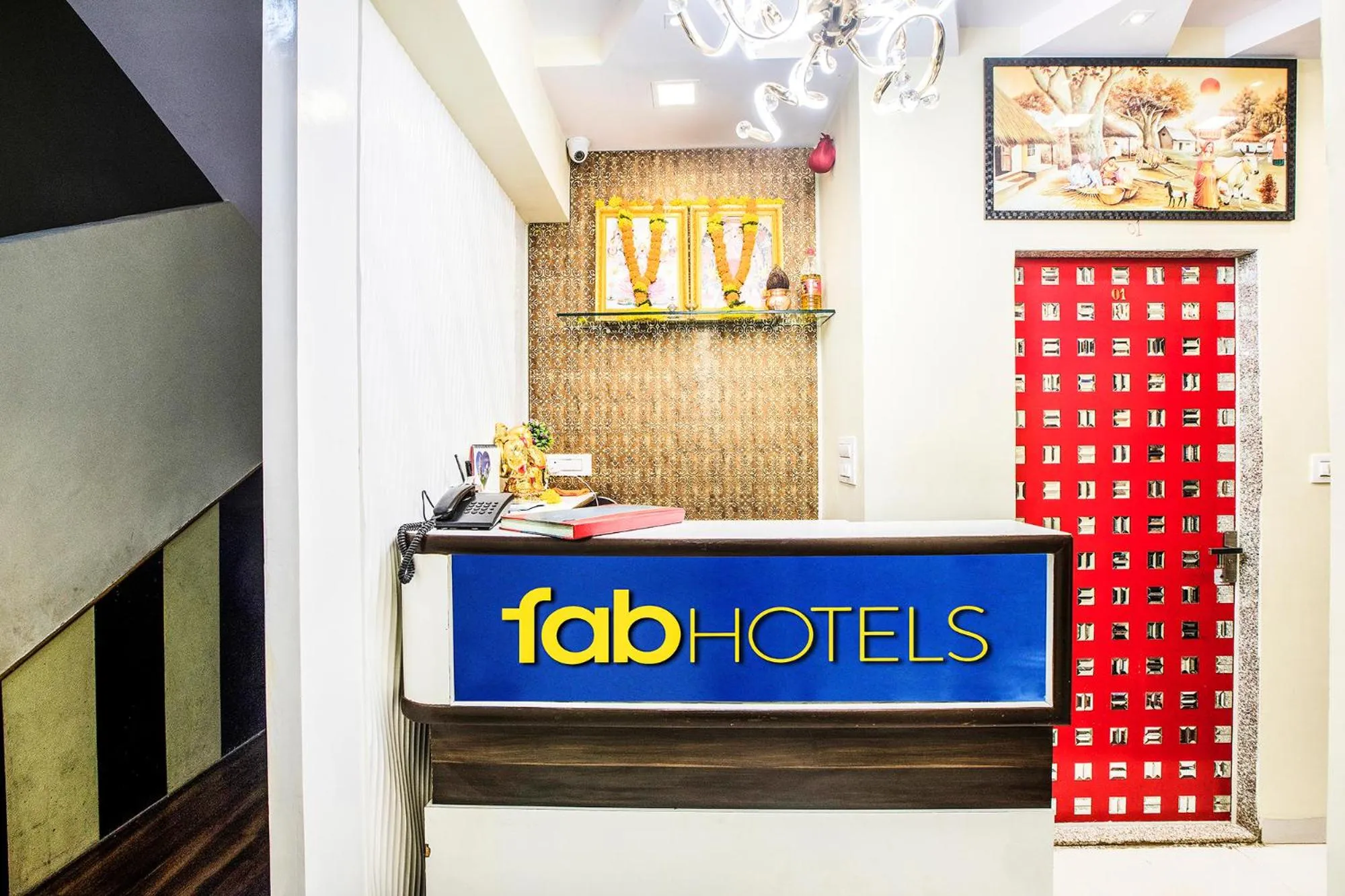 Lobby or reception in FabExpress The Grand Kohinoor - Behind APMC