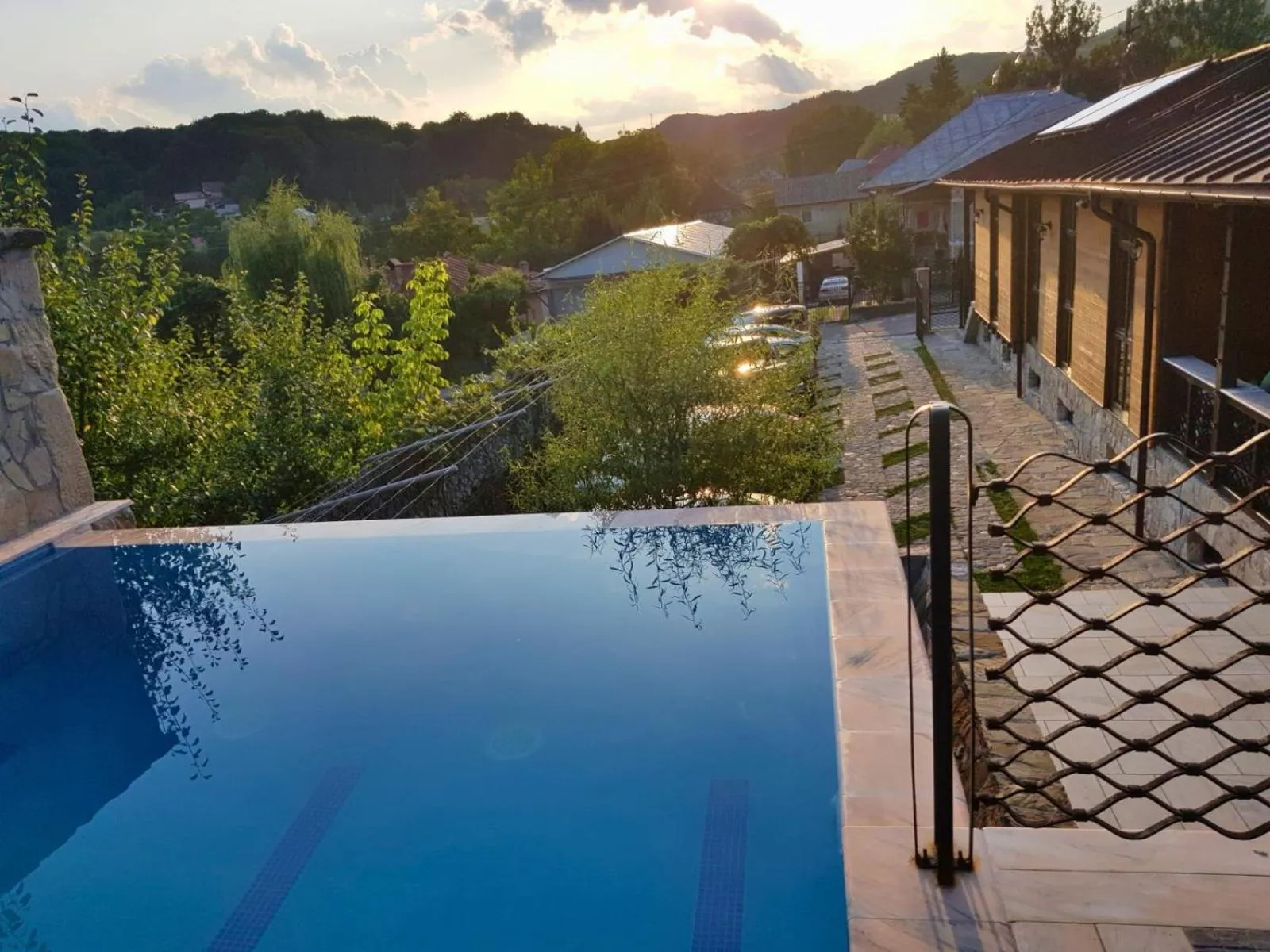 Swimming pool in Felix Pension