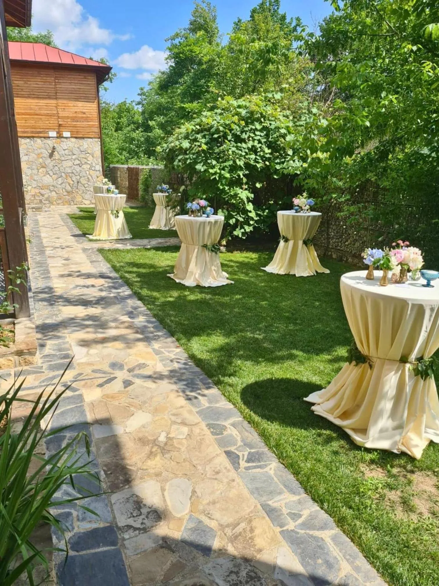 Summer in Felix Pension