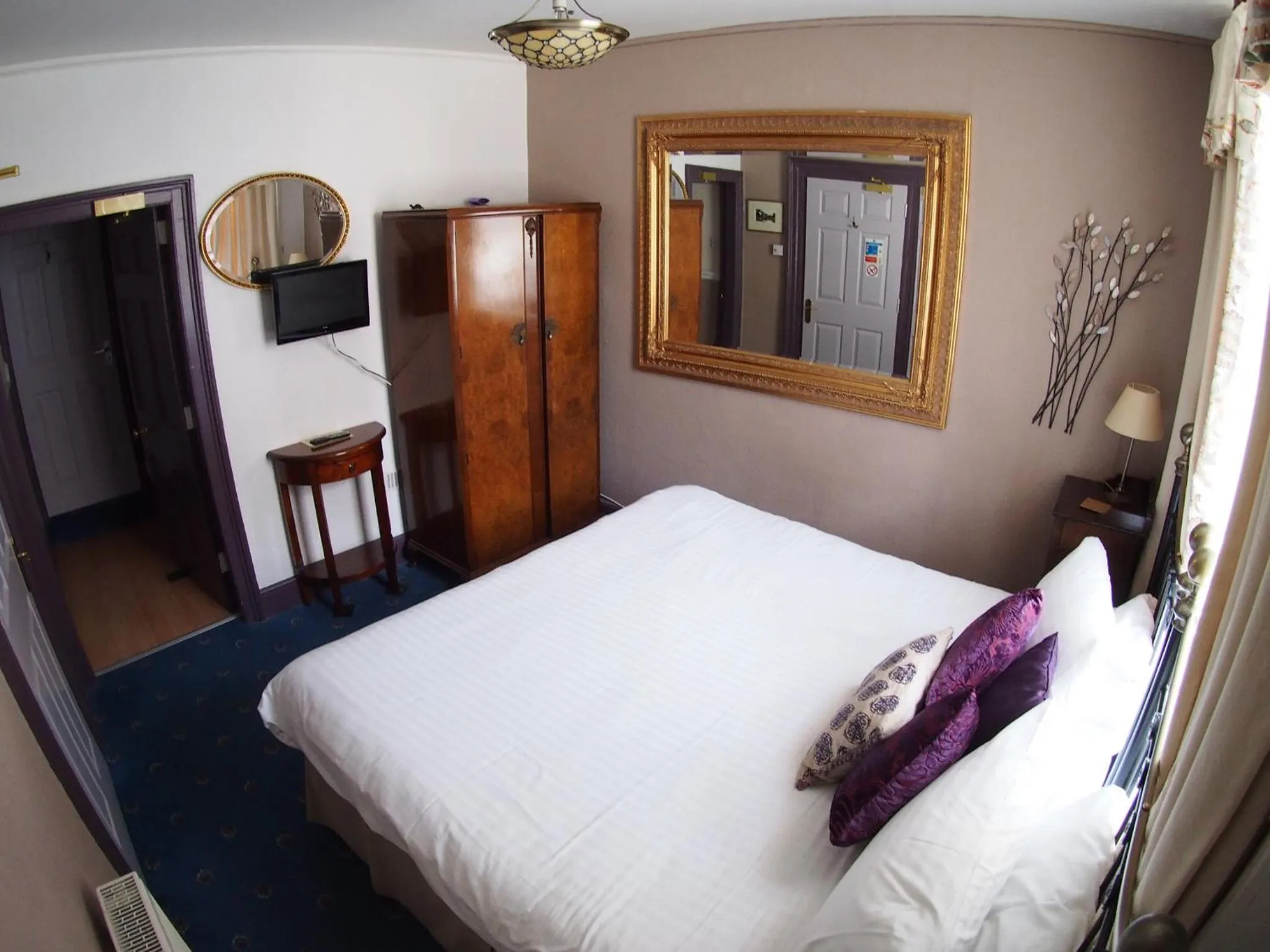 Bed in The Coach House