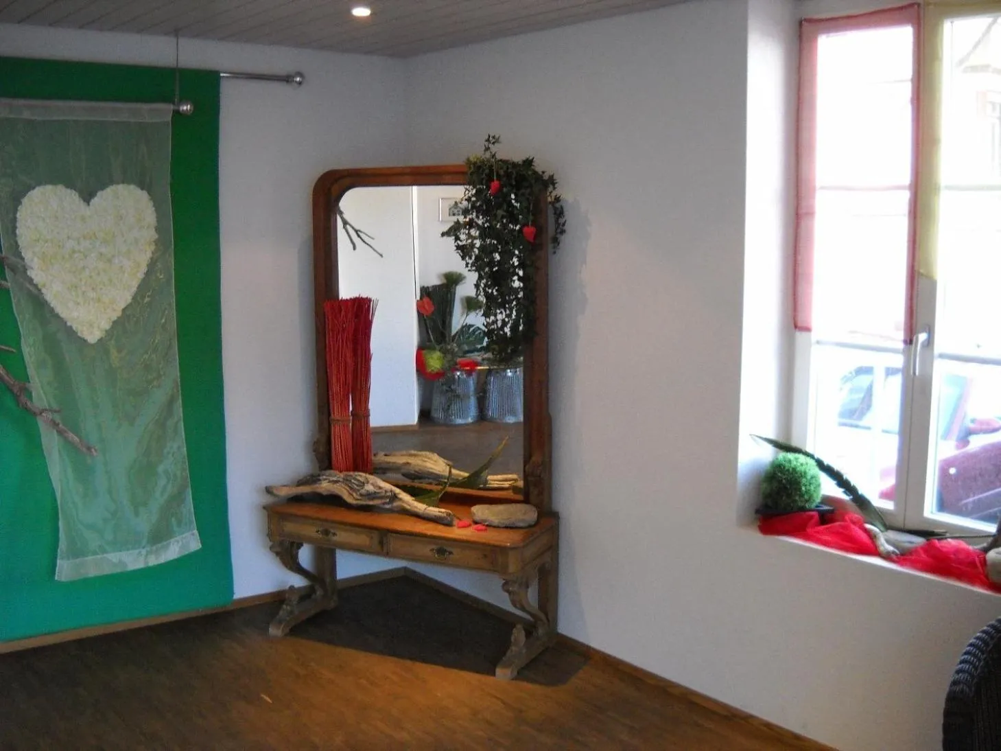 Decorative detail in Hotel Flamatt