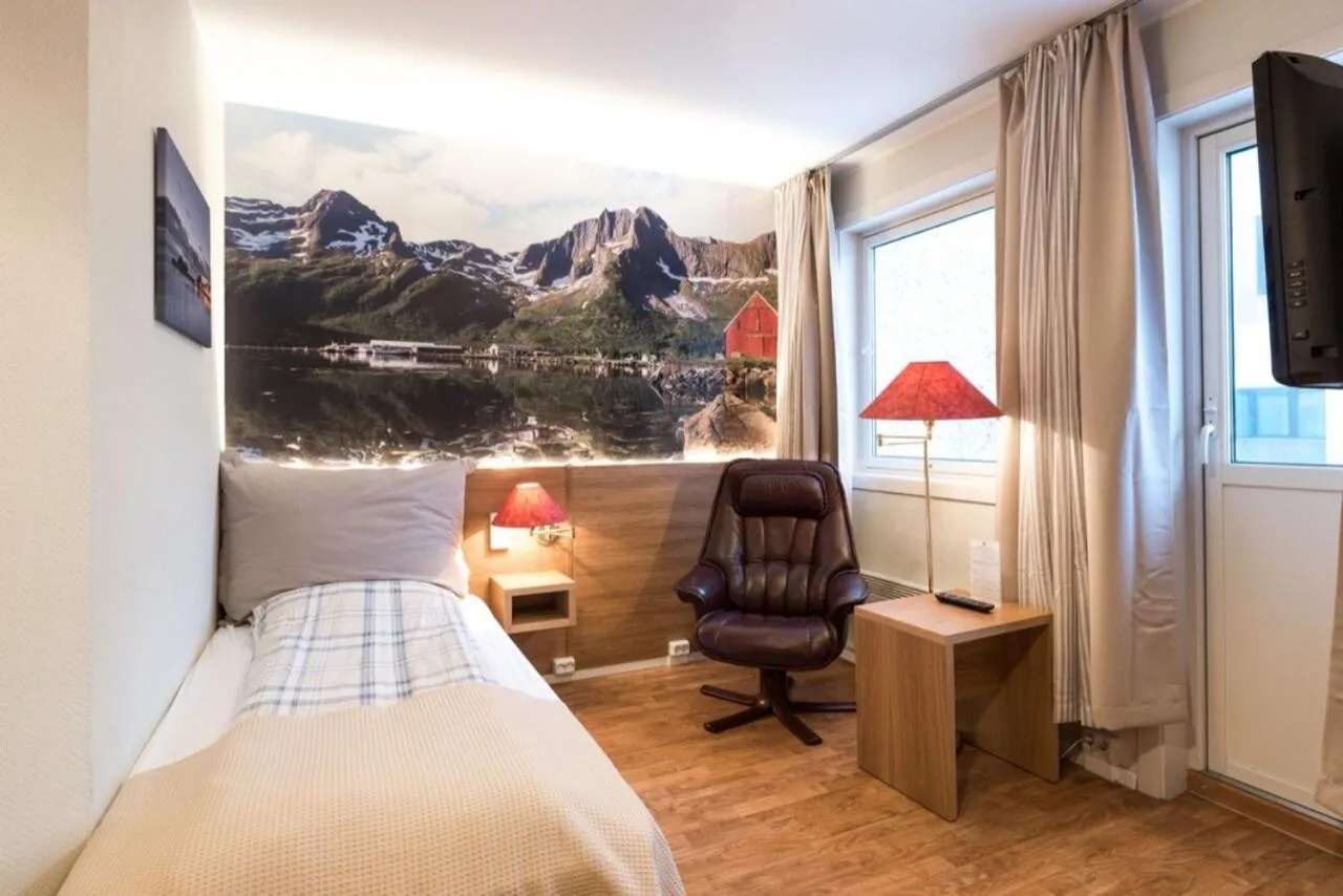 TV and multimedia in Senja Hotell