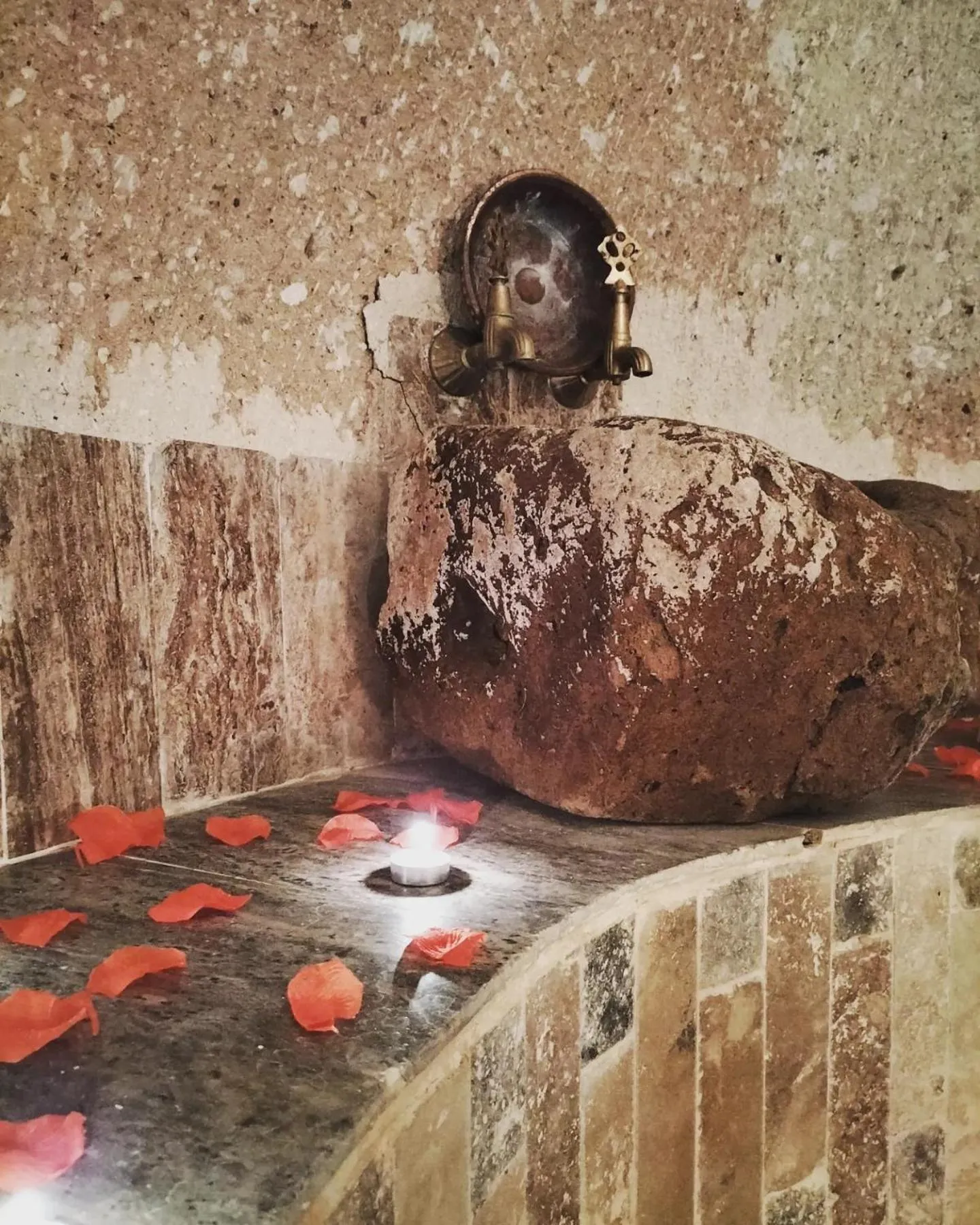 Hot Spring Bath in Cappadocia Cave House