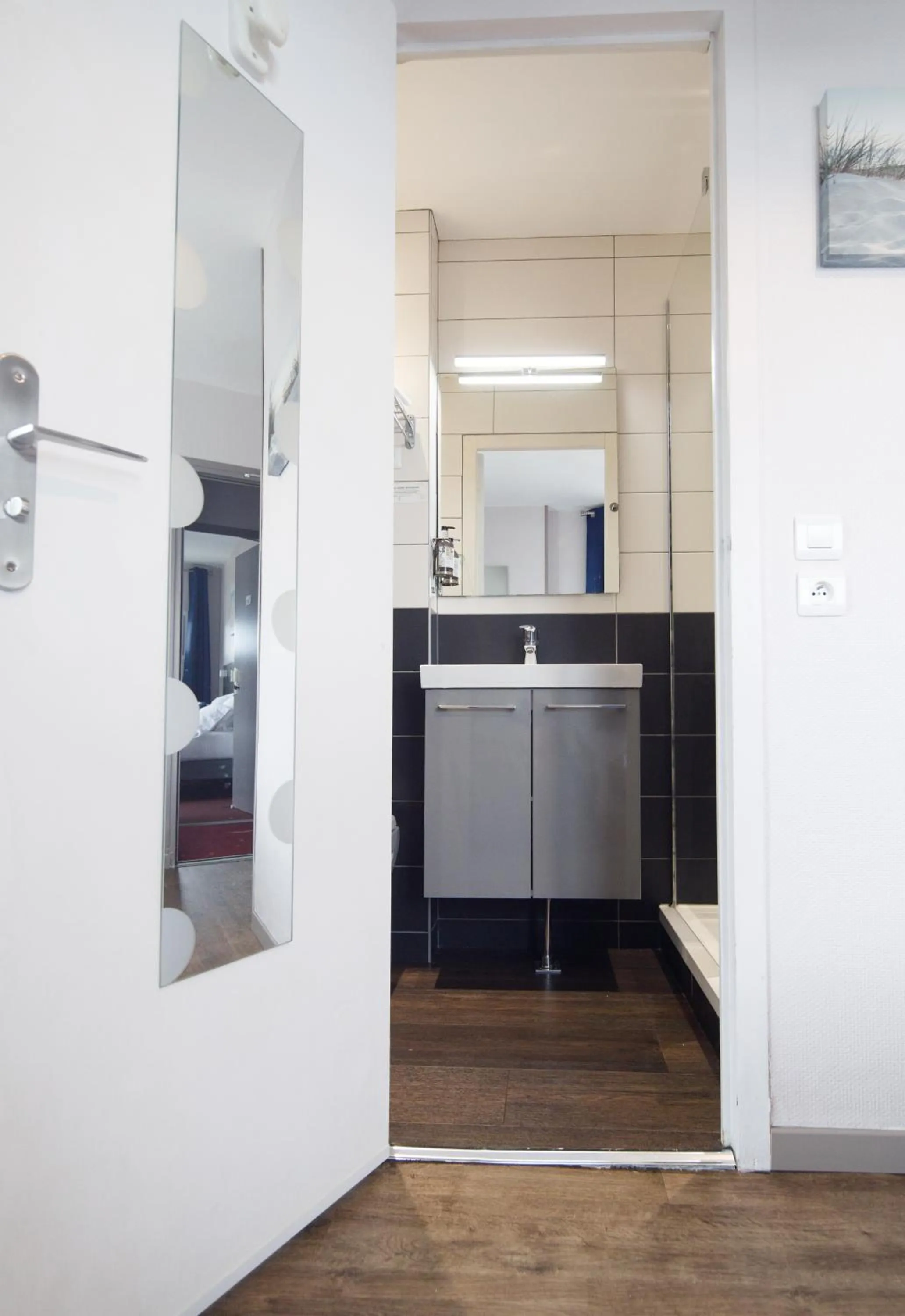 Bathroom in Saint Aubin Logis Hôtel & Restaurant