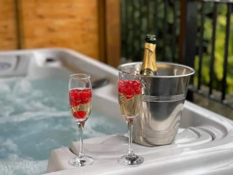 Bathroom in OYO The Townhouse