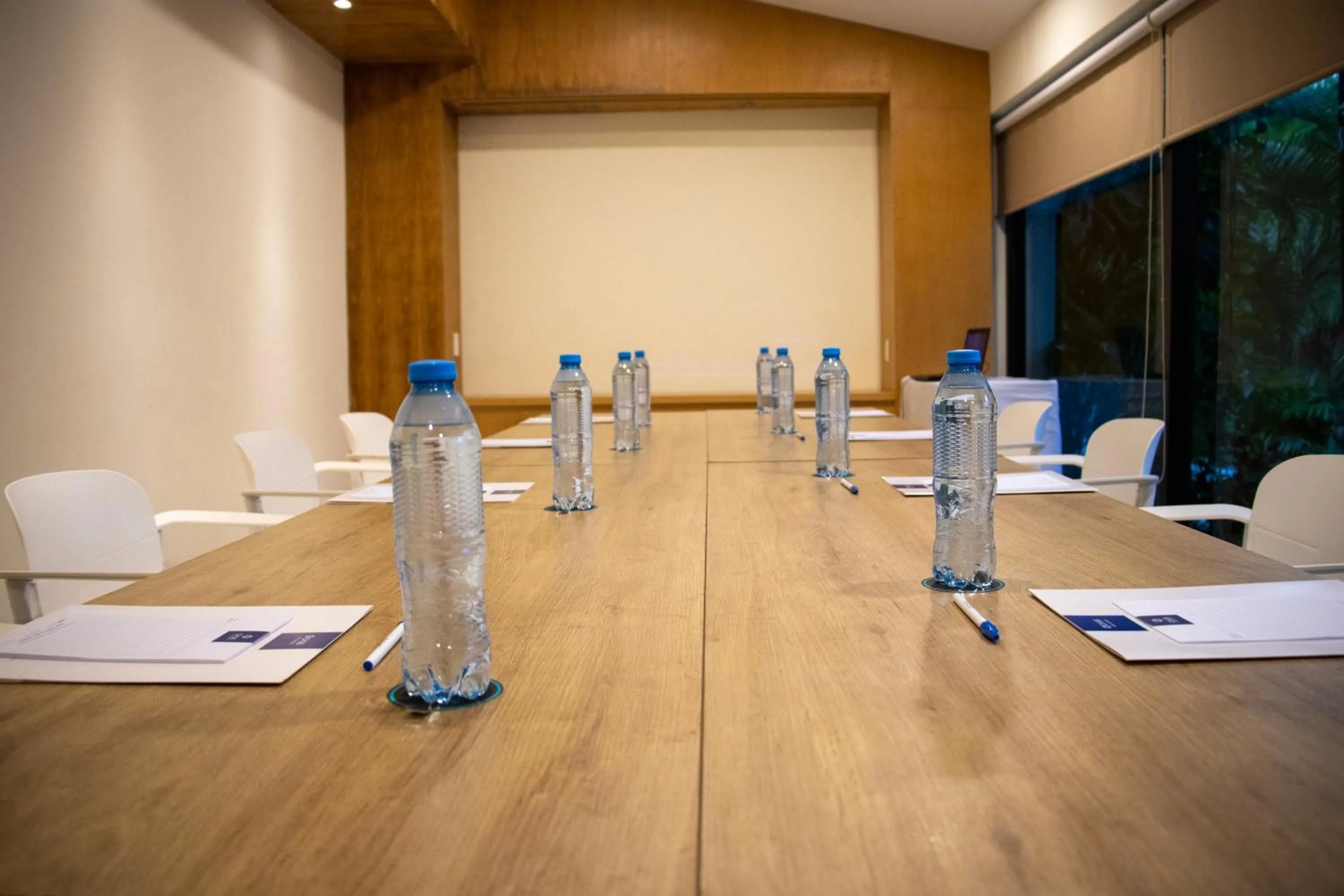 Business facilities in Smart Cancun by Oasis