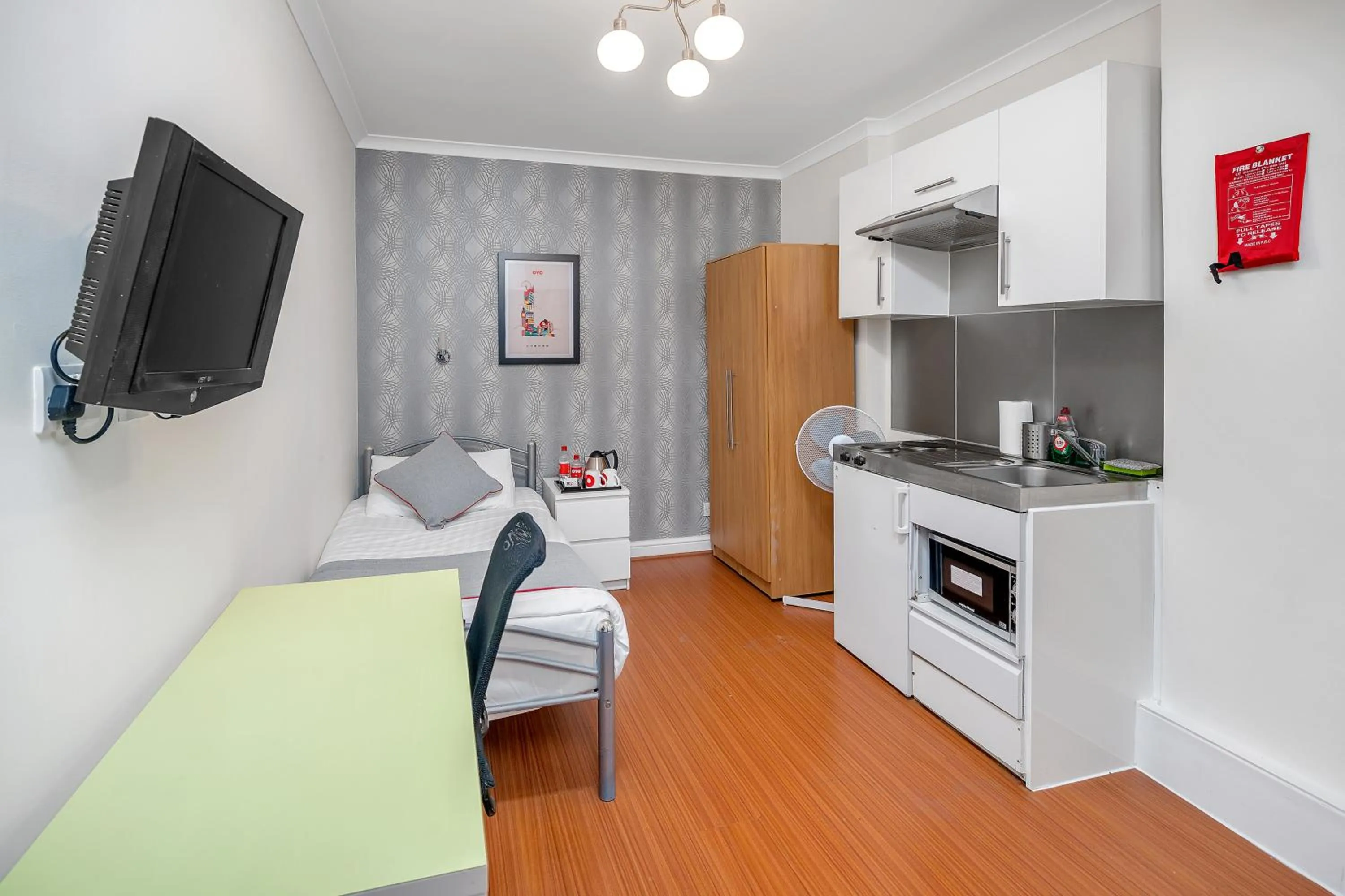 Bedroom in Flexistay Tulsi Aparthotel