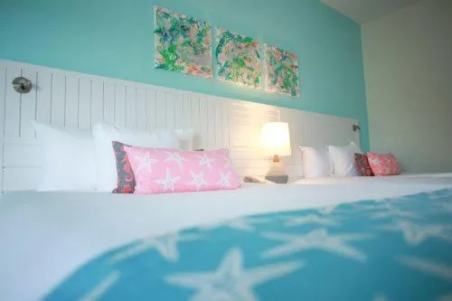 Bed in Pelican Bay Hotel