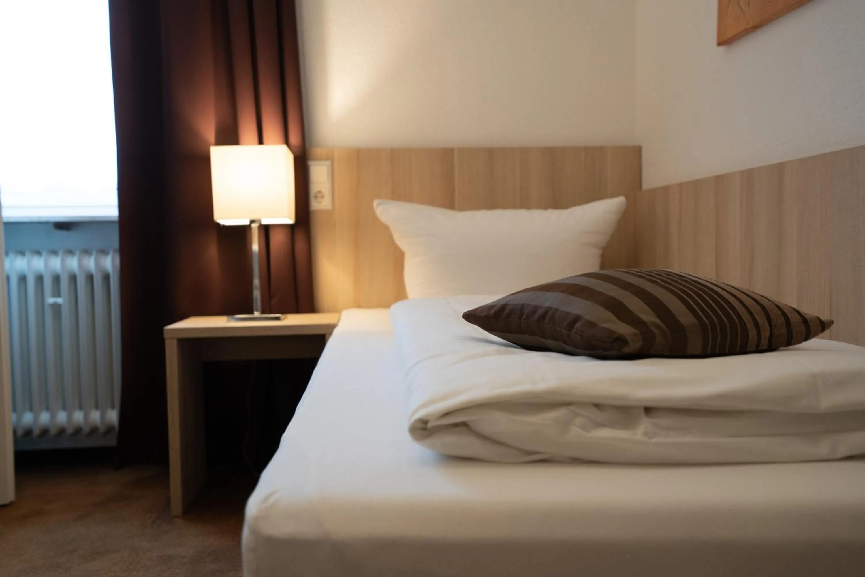 Bed in Hotel Zum Prinzen Sinsheim