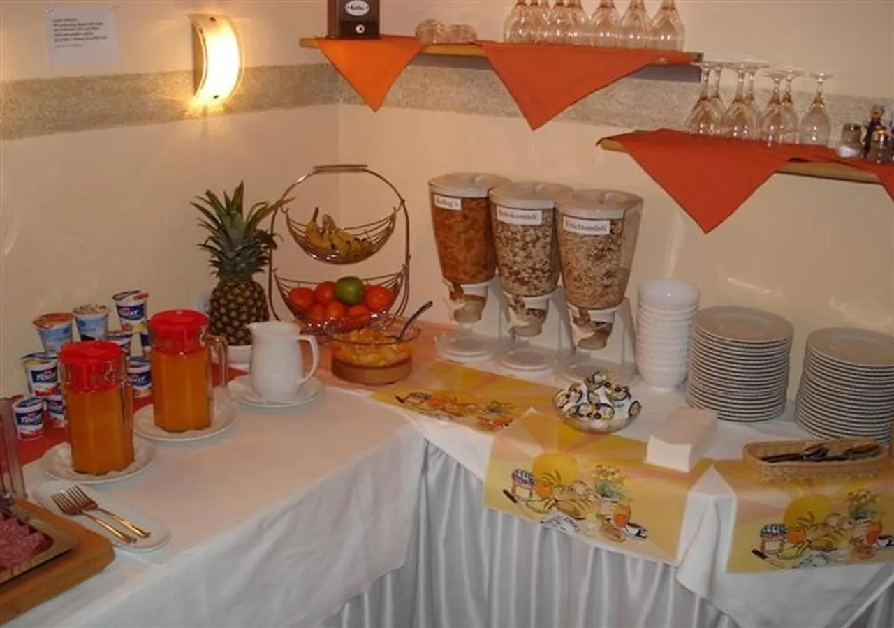 Food and drinks in Hotel Zum Prinzen Sinsheim