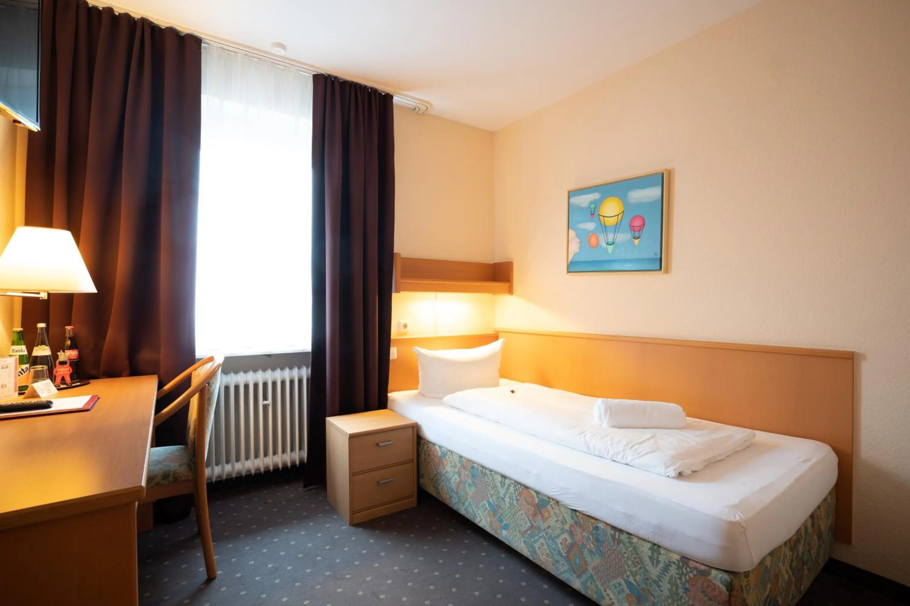 Bed in Hotel Zum Prinzen Sinsheim