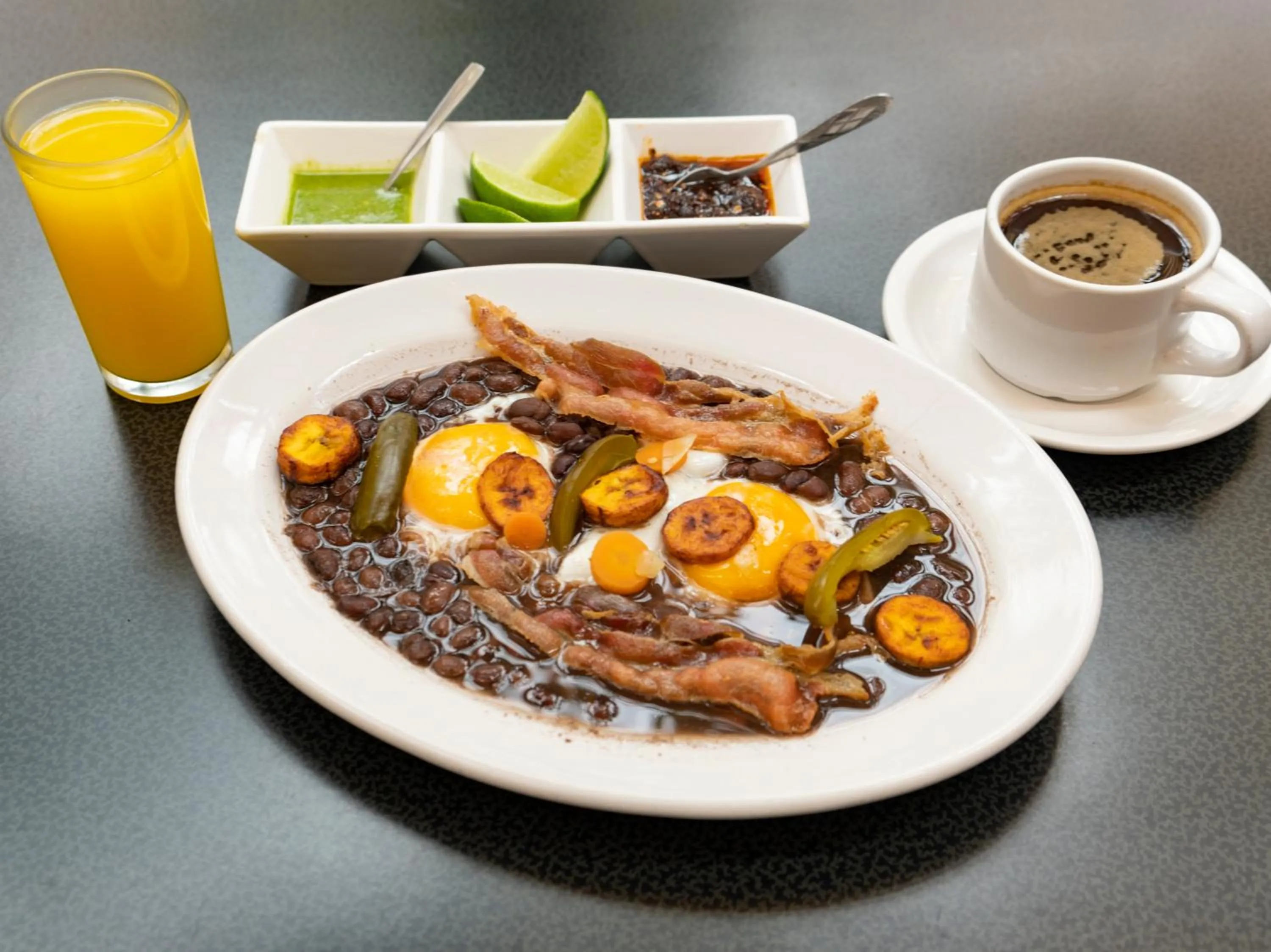 Breakfast in Hotel Casa Real Del Café