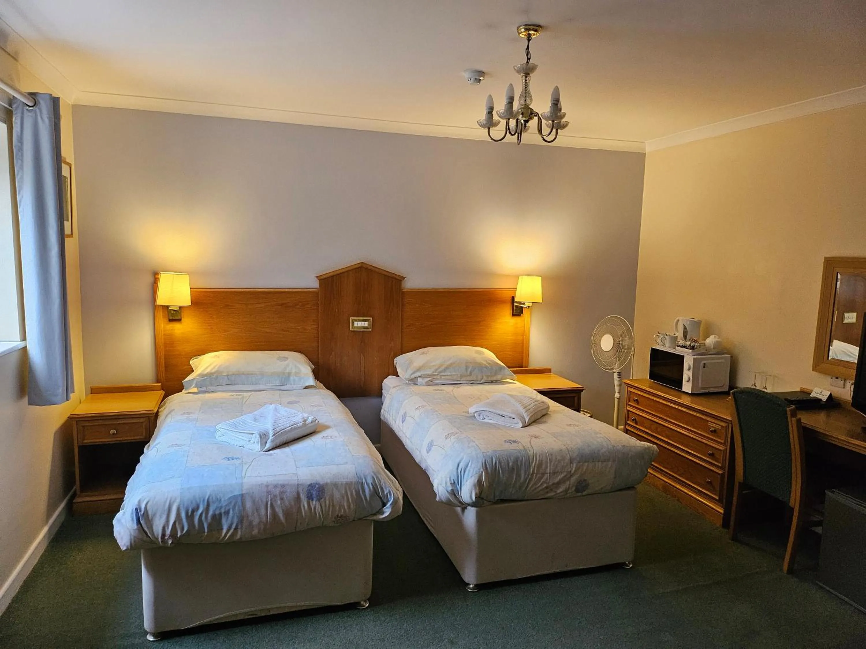 Bed in Hazelwood House