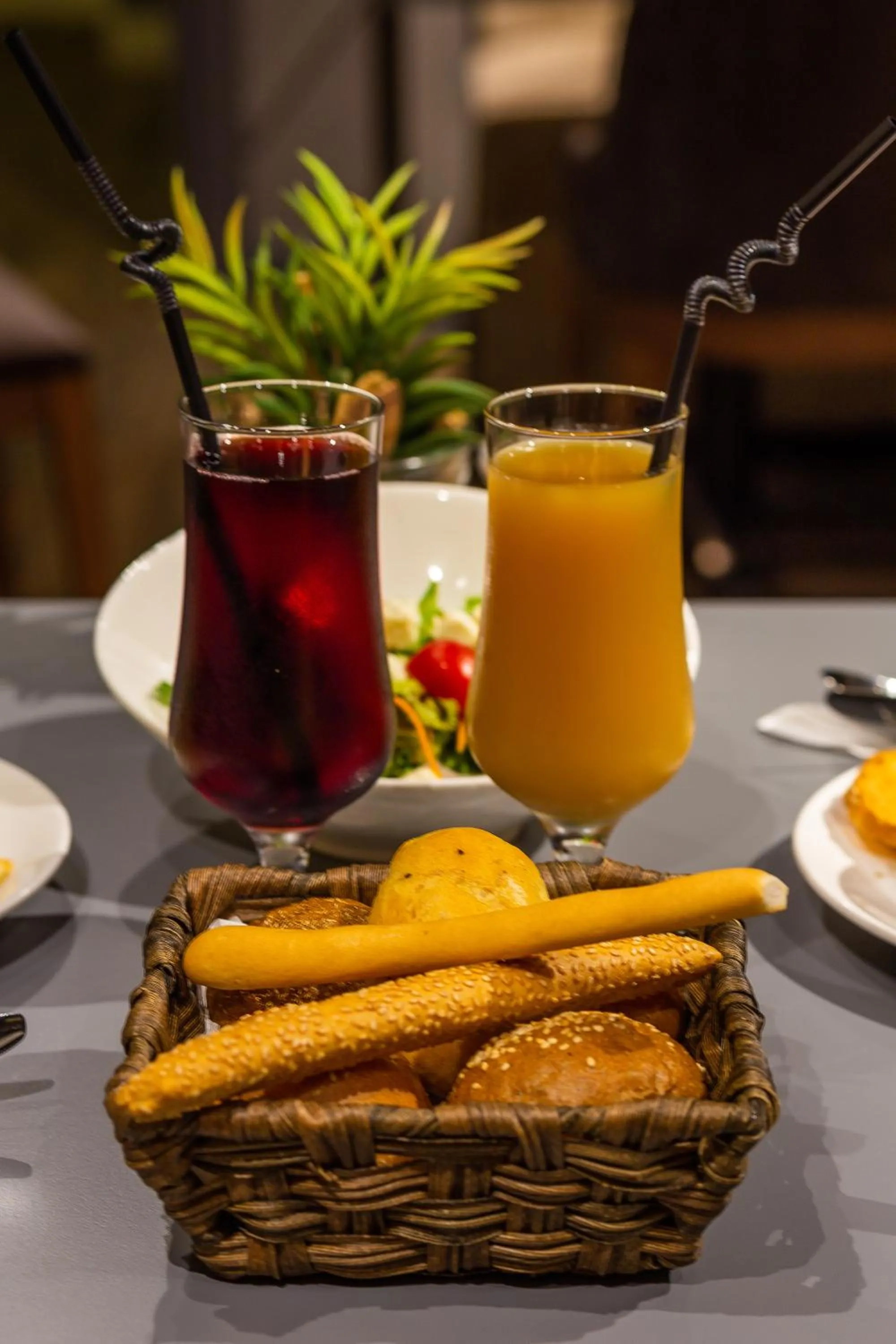 Food and drinks in Aksent Hotel