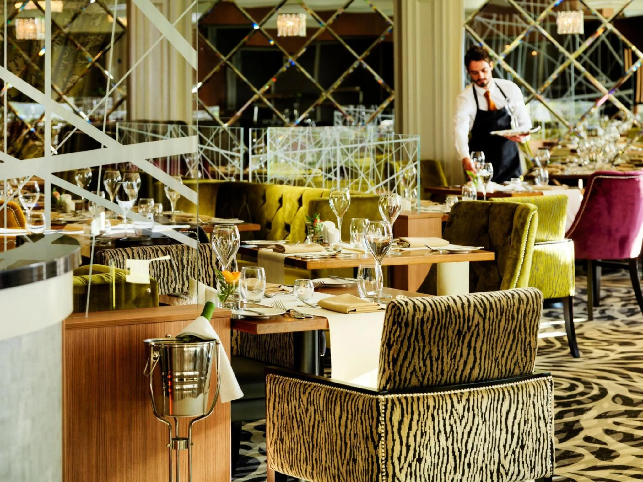 Restaurant/places to eat in Killyhevlin Lakeside Hotel & Lodges