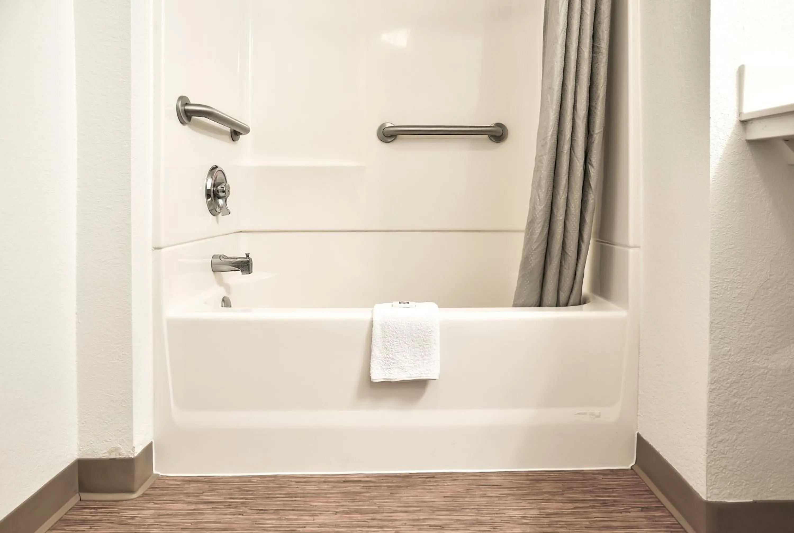 Bathroom in Motel 6-Saint Joseph, MO