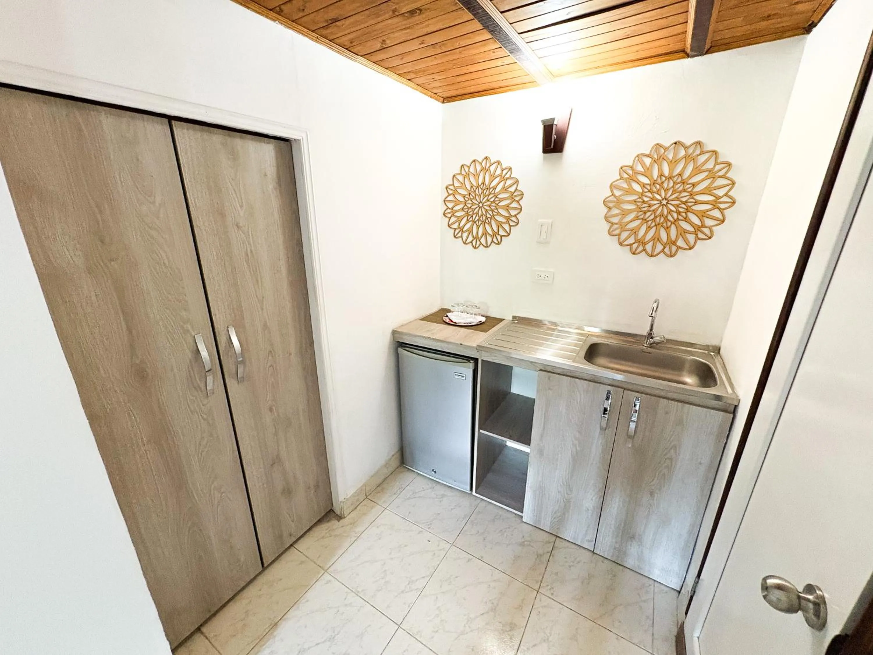 Kitchen or kitchenette in Hotel AT THE PARK