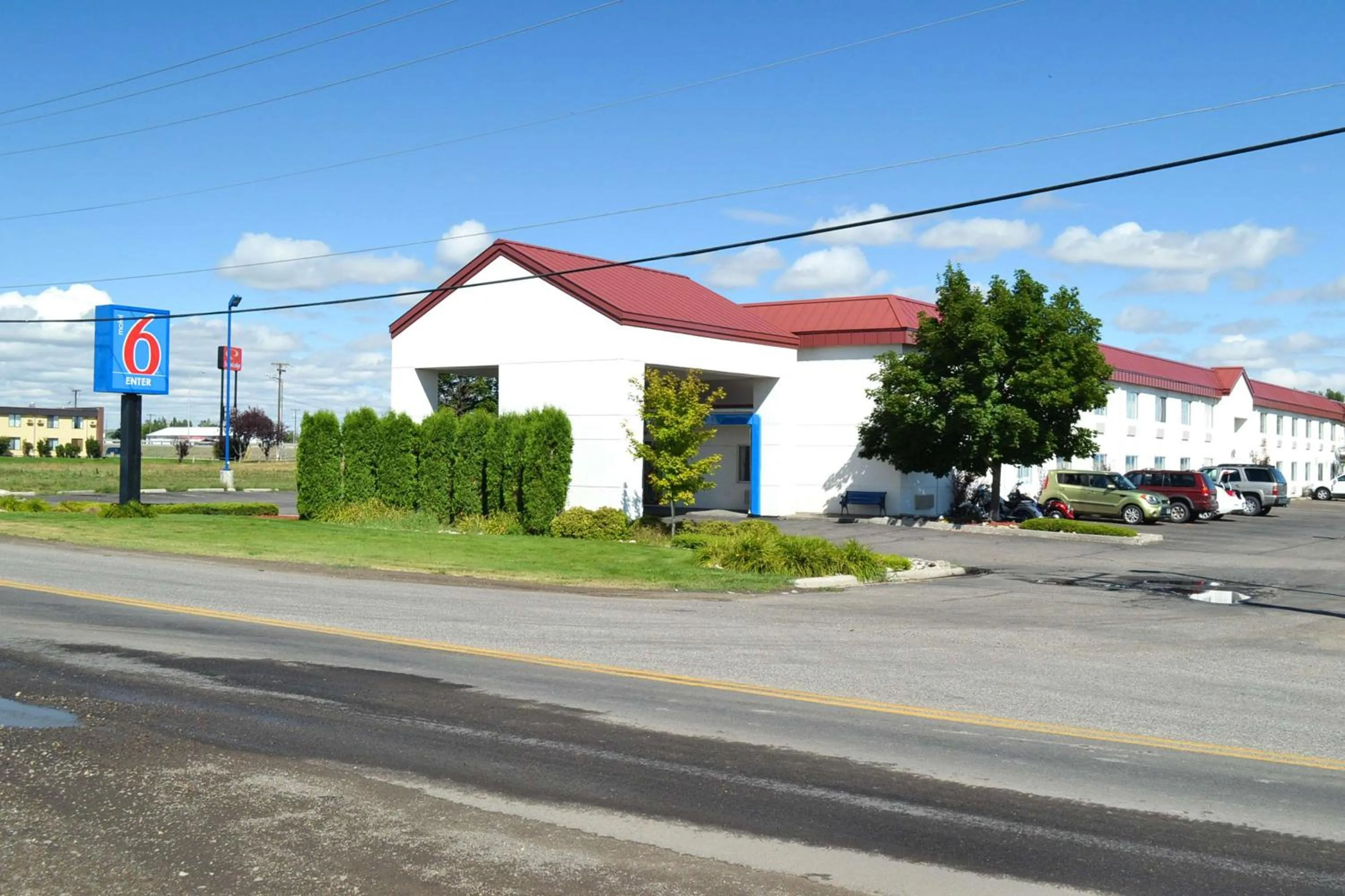 Property building in Motel 6-Billings, MT - North