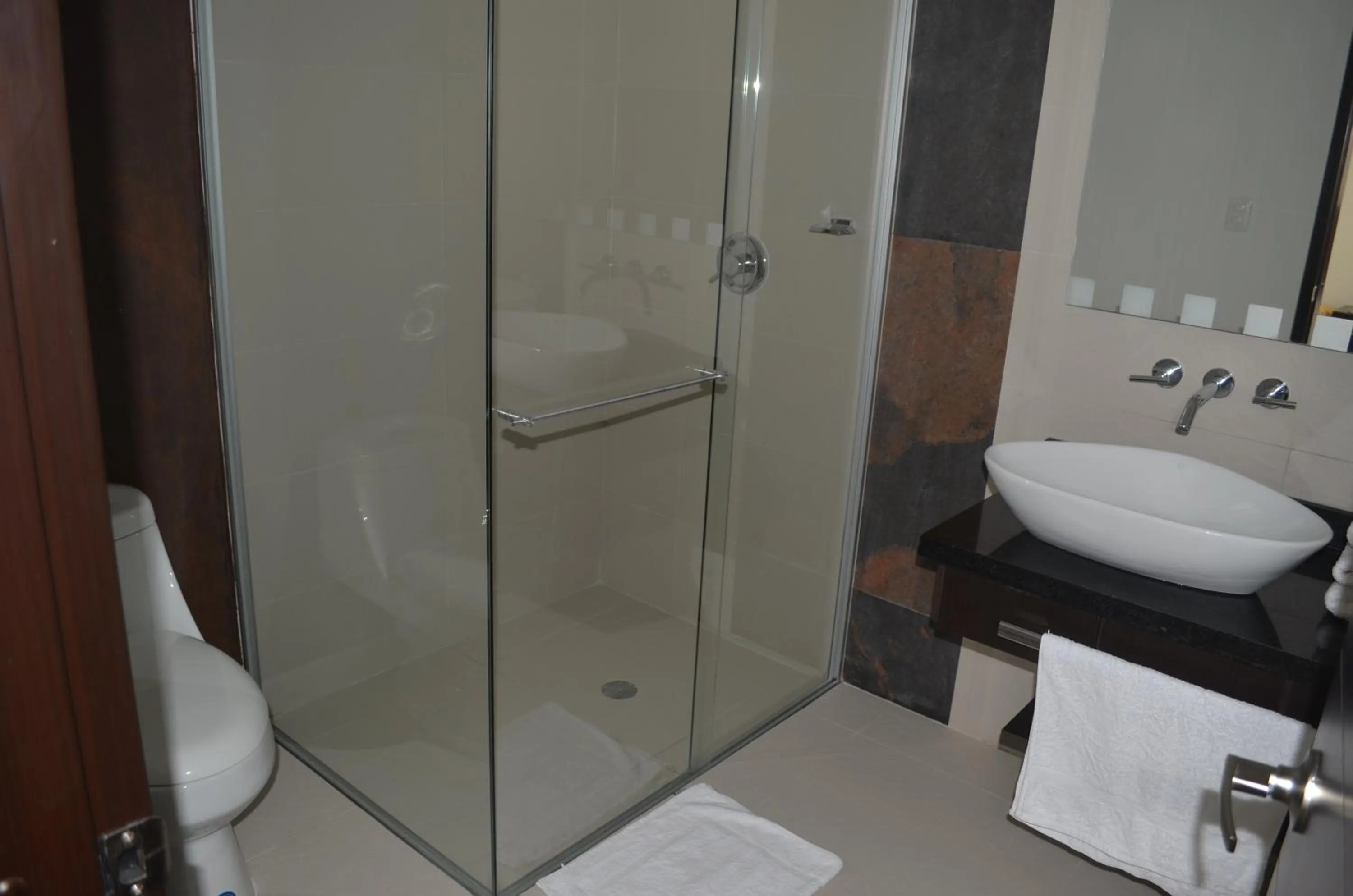 Bathroom in Finca Hotel Valparaíso