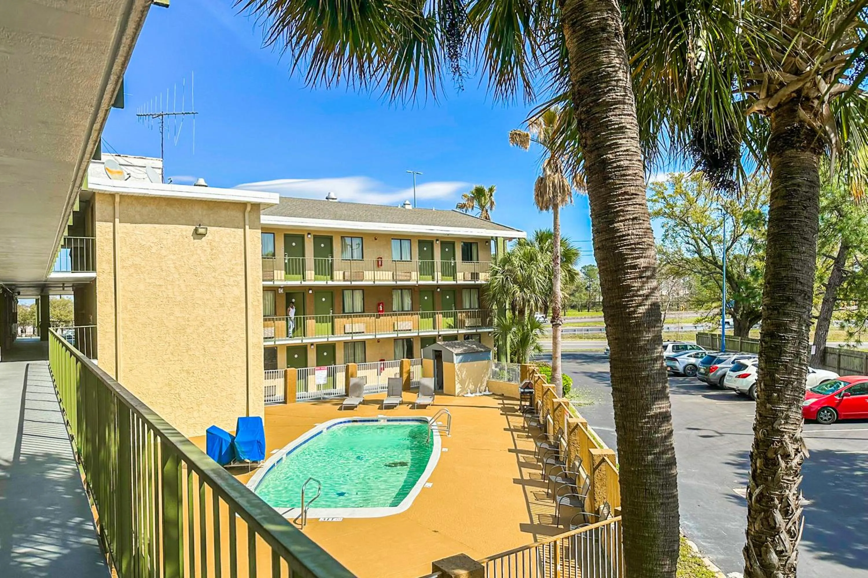 Property building in OYO Hotel Mobile, AL I-65 at Airport Blvd