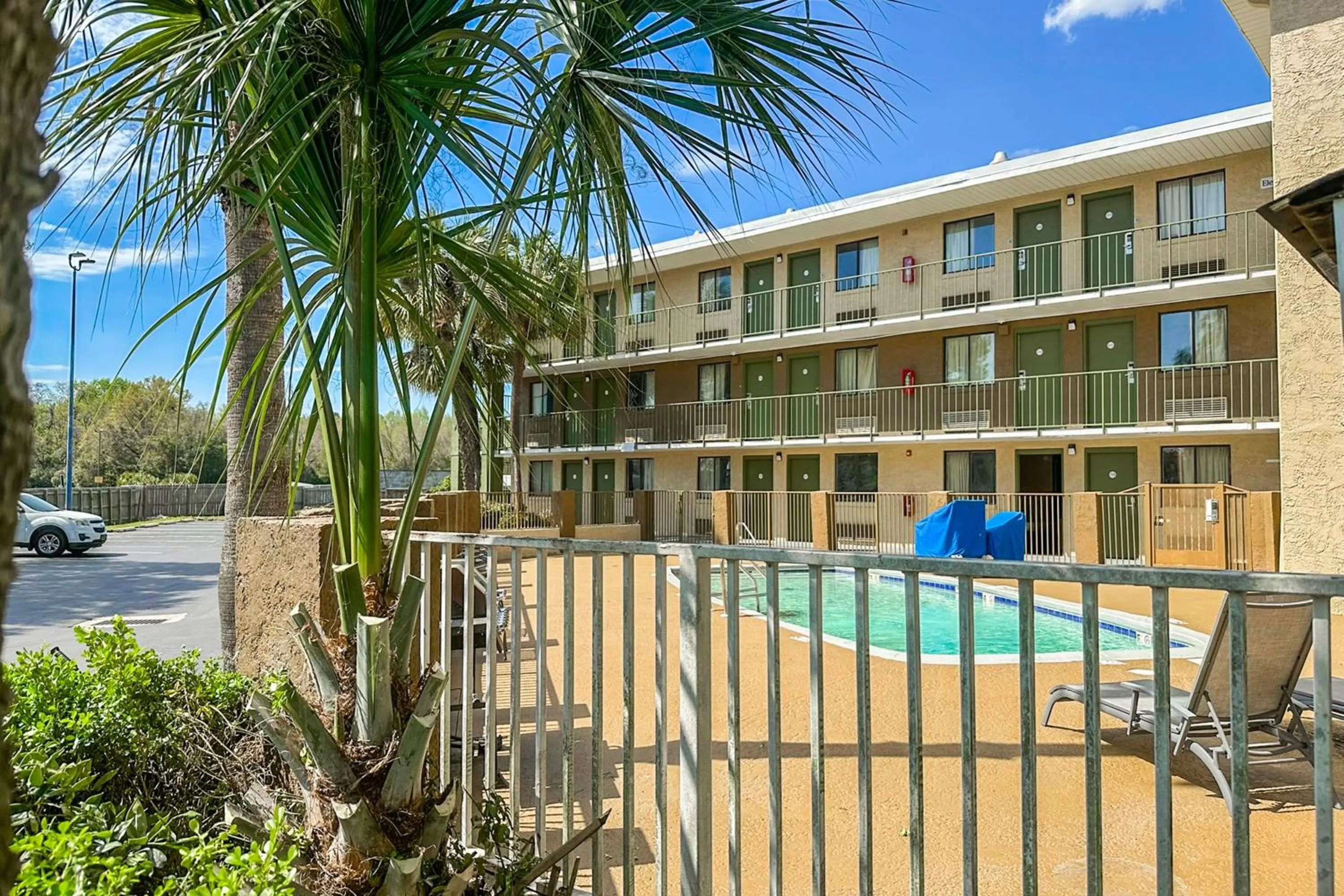 Property building in OYO Hotel Mobile, AL I-65 at Airport Blvd