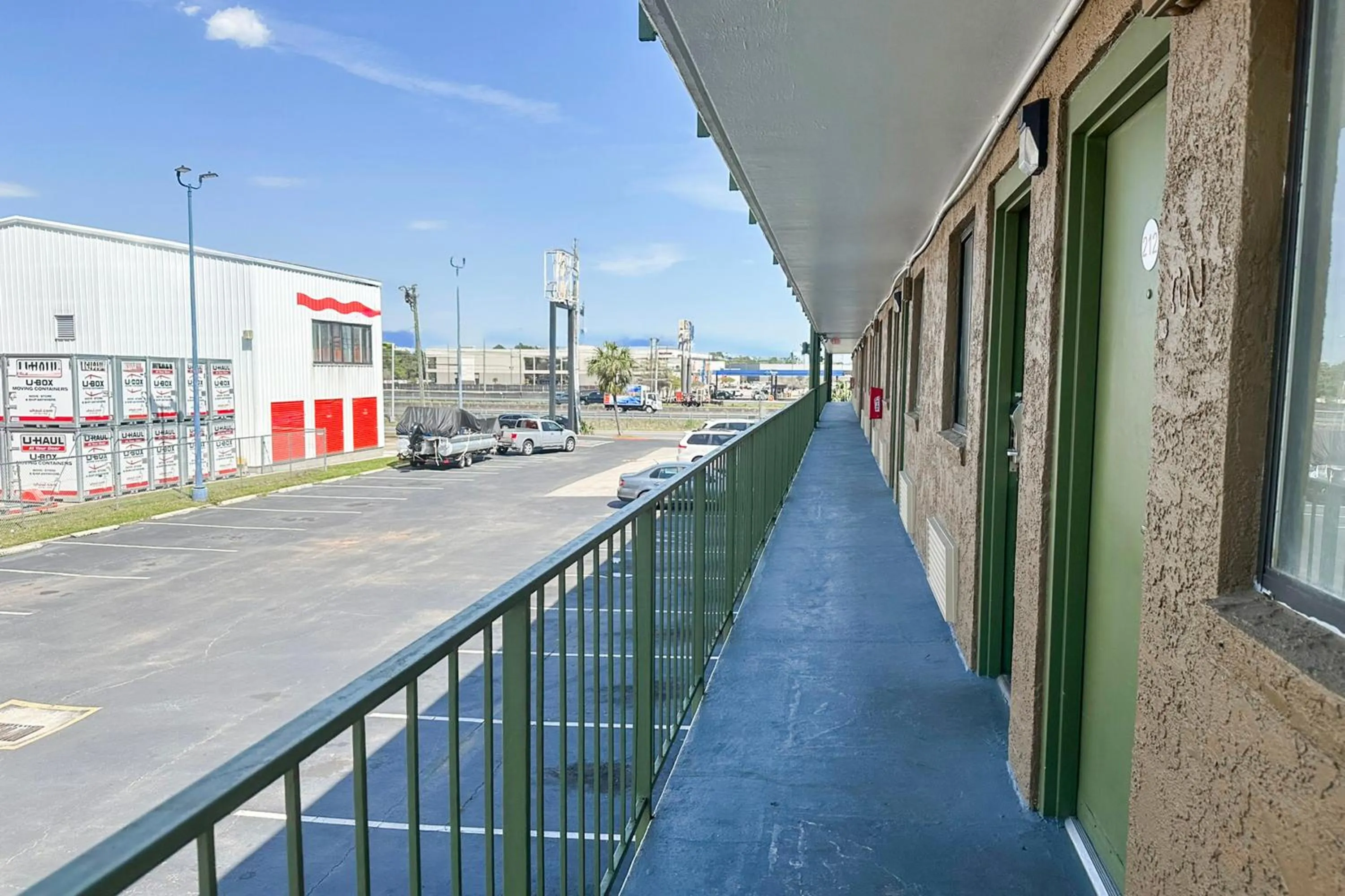 Balcony/Terrace in OYO Hotel Mobile, AL I-65 at Airport Blvd