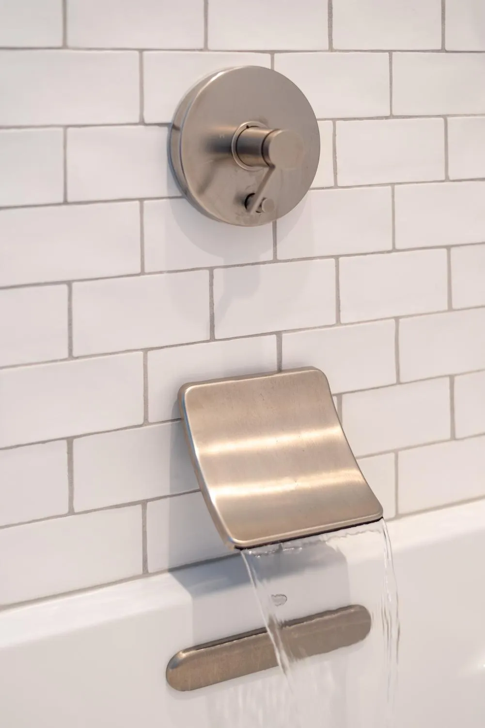 Bathroom in The Whaler's Inn