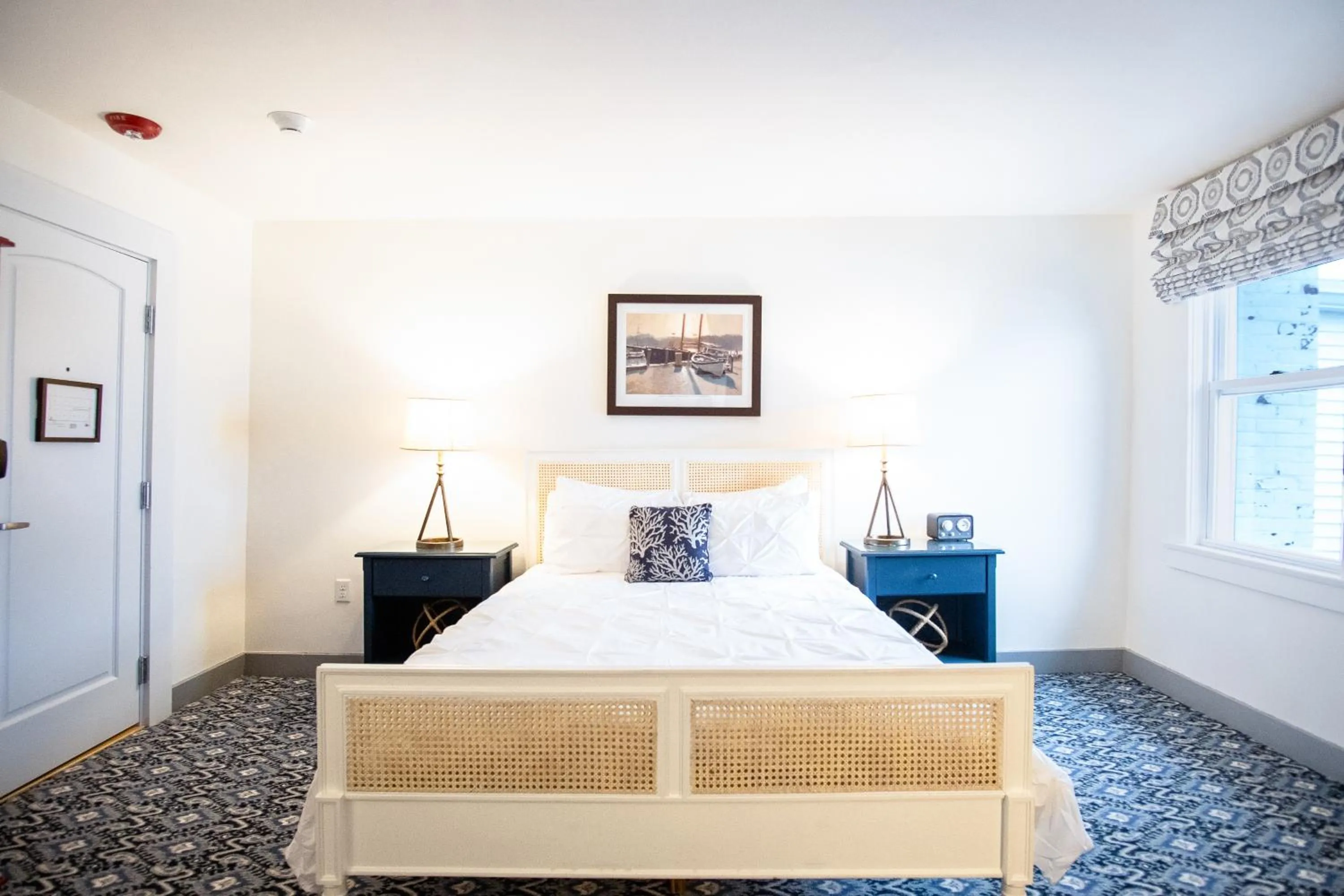 Bed in The Whaler's Inn