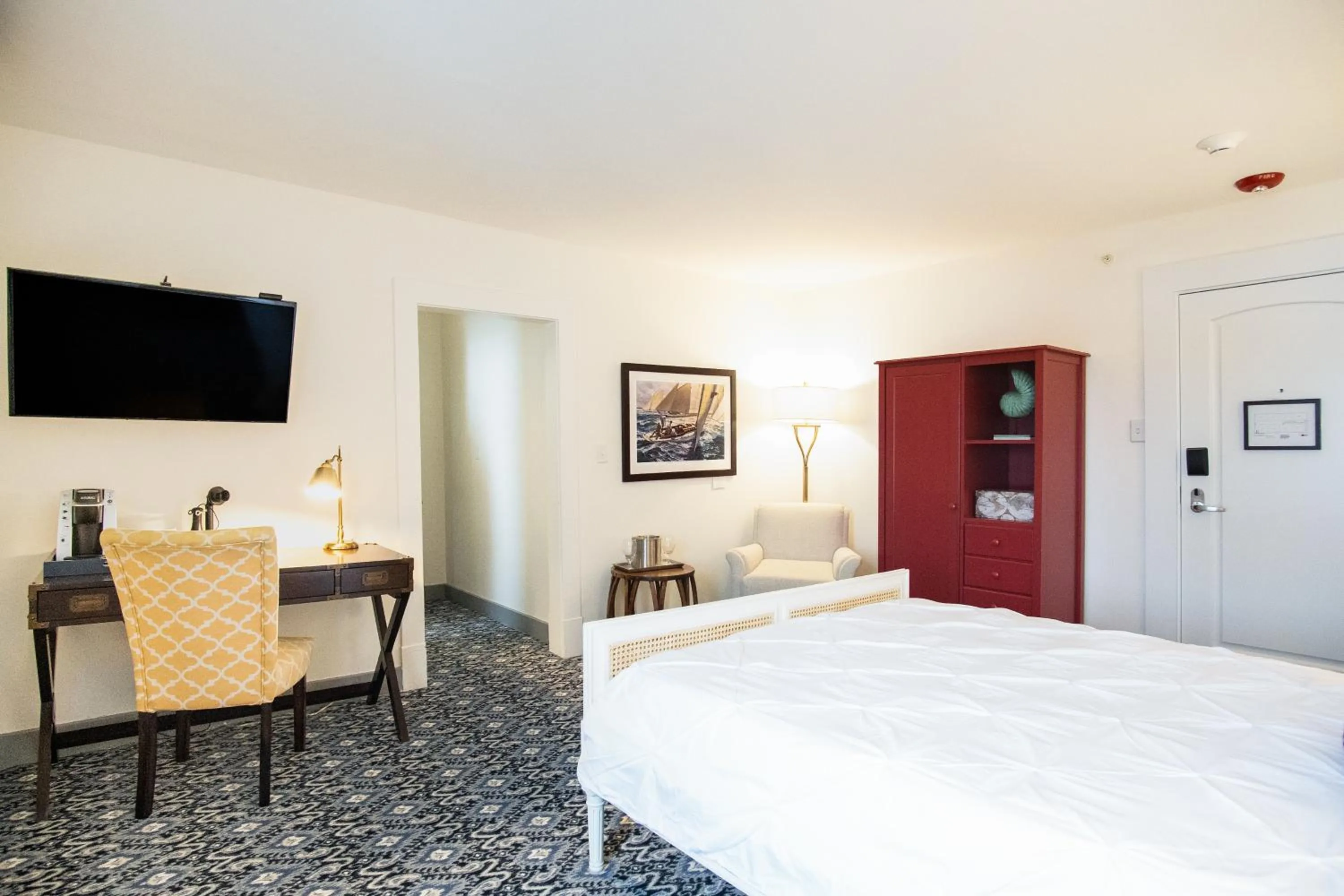 Bed in The Whaler's Inn