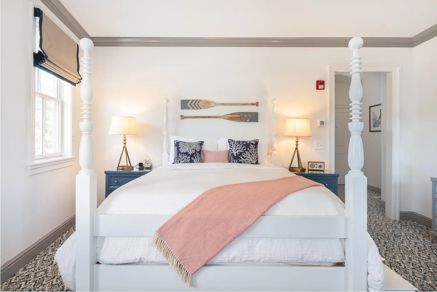 Bedroom, Bed in The Whaler's Inn