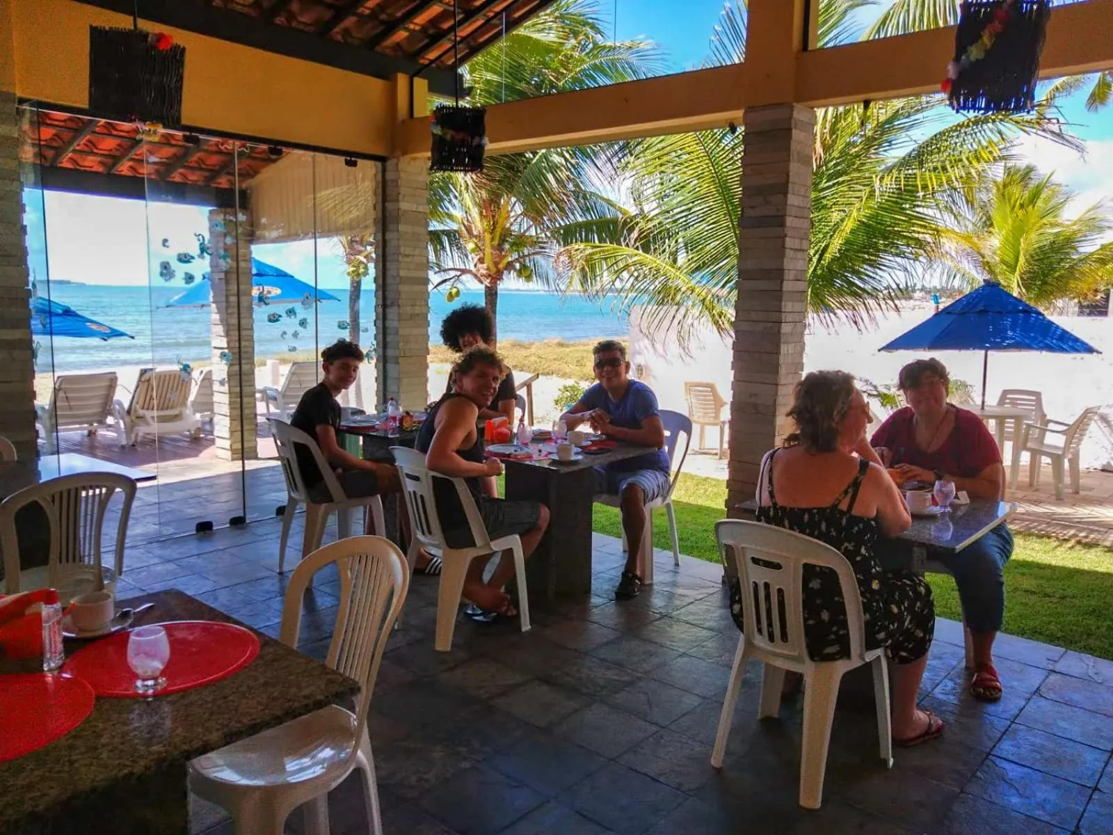 Restaurant/places to eat in Pousada Santo Aleixo