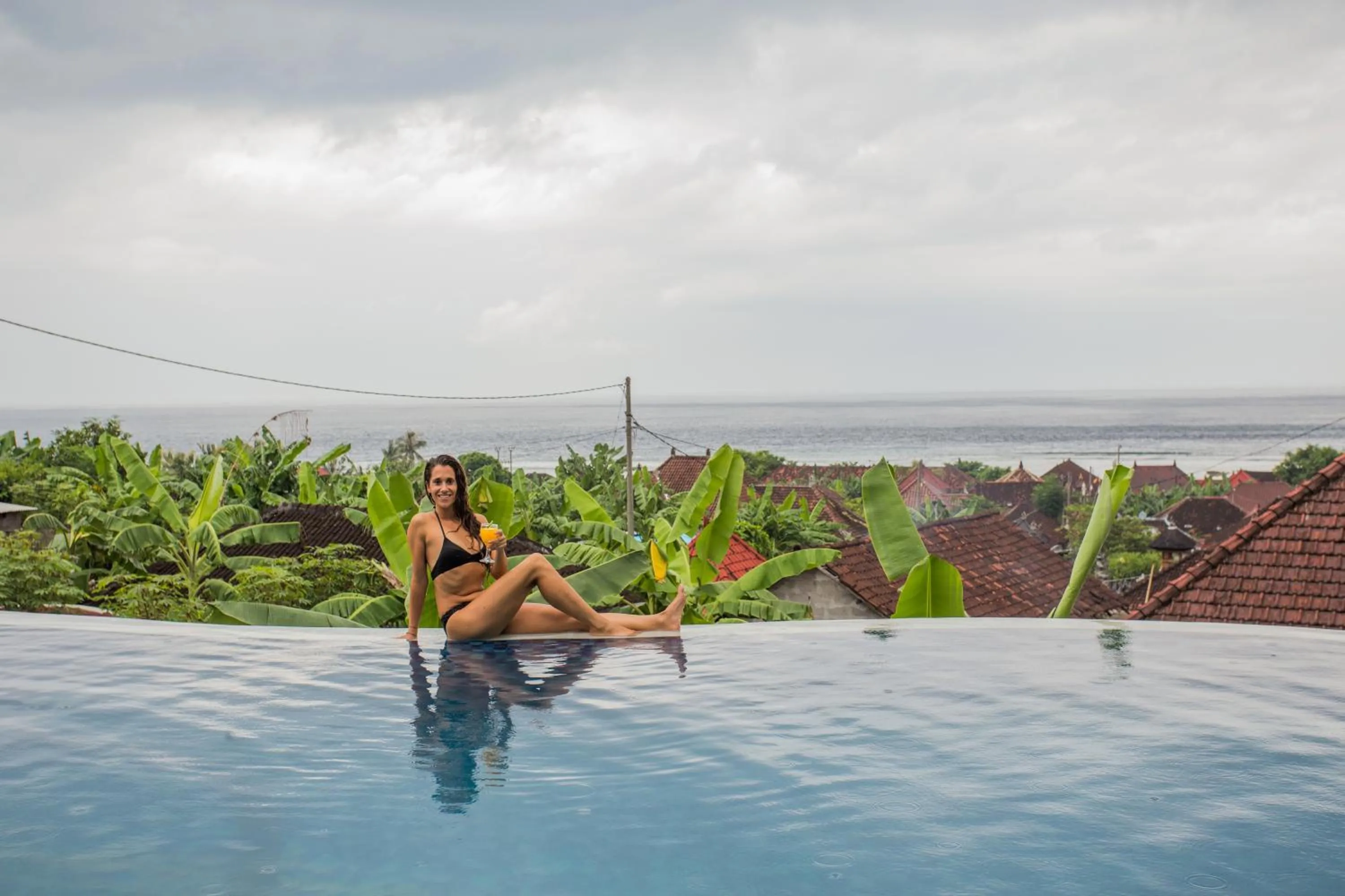 People in Horizon Nusa Penida