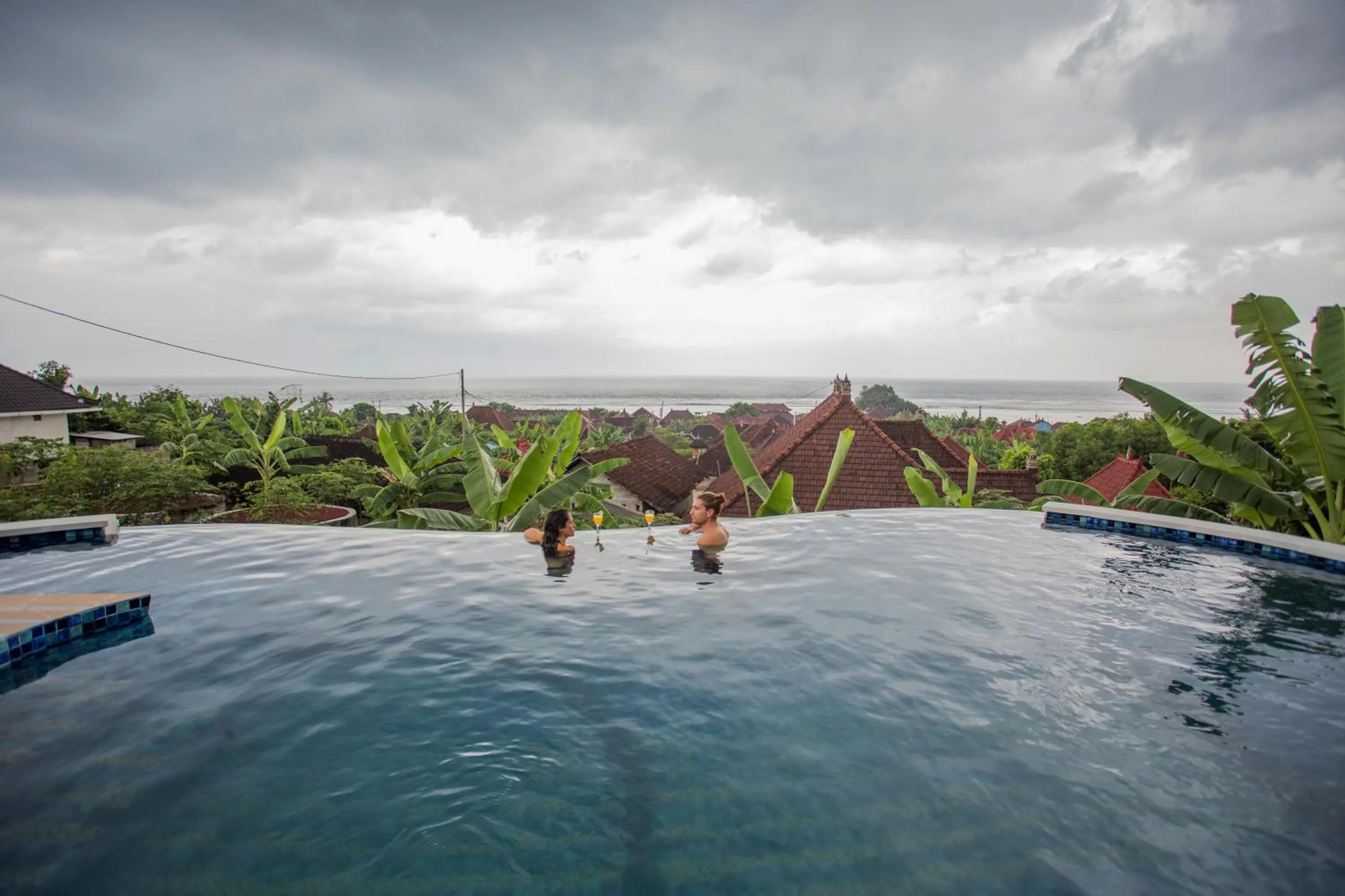 People in Horizon Nusa Penida