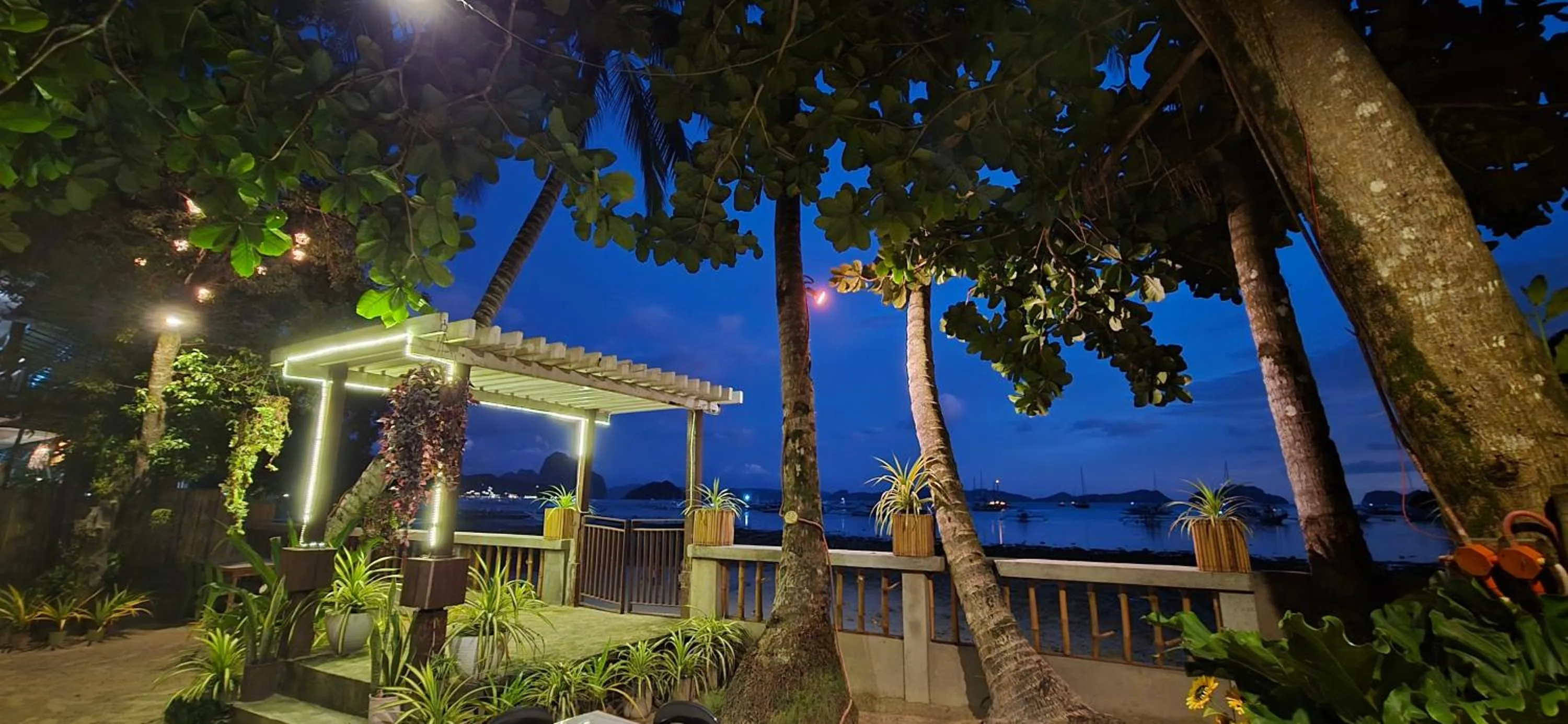 Garden view in Mina Grande Beach Cottages