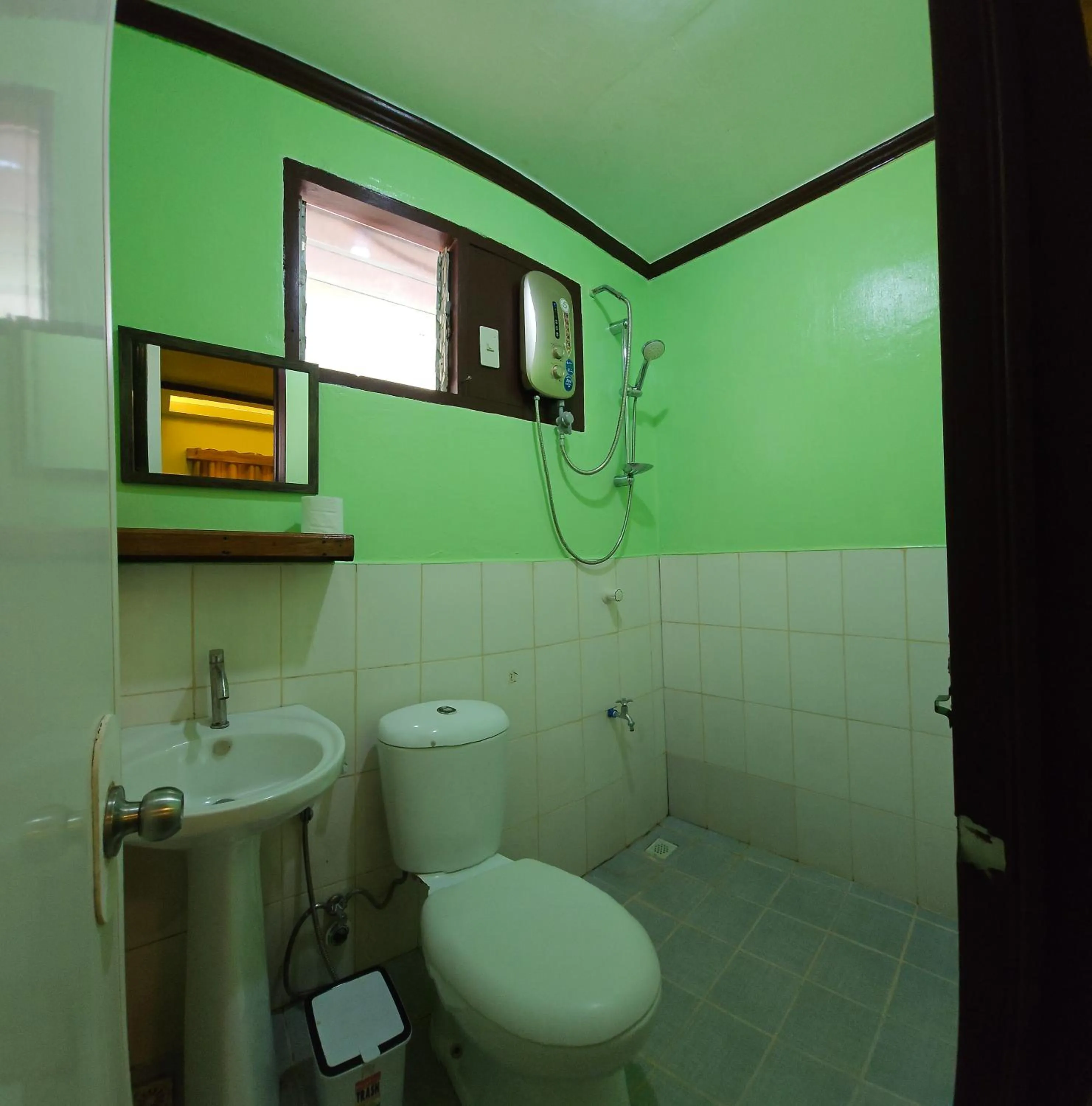 Shower in Mina Grande Beach Cottages