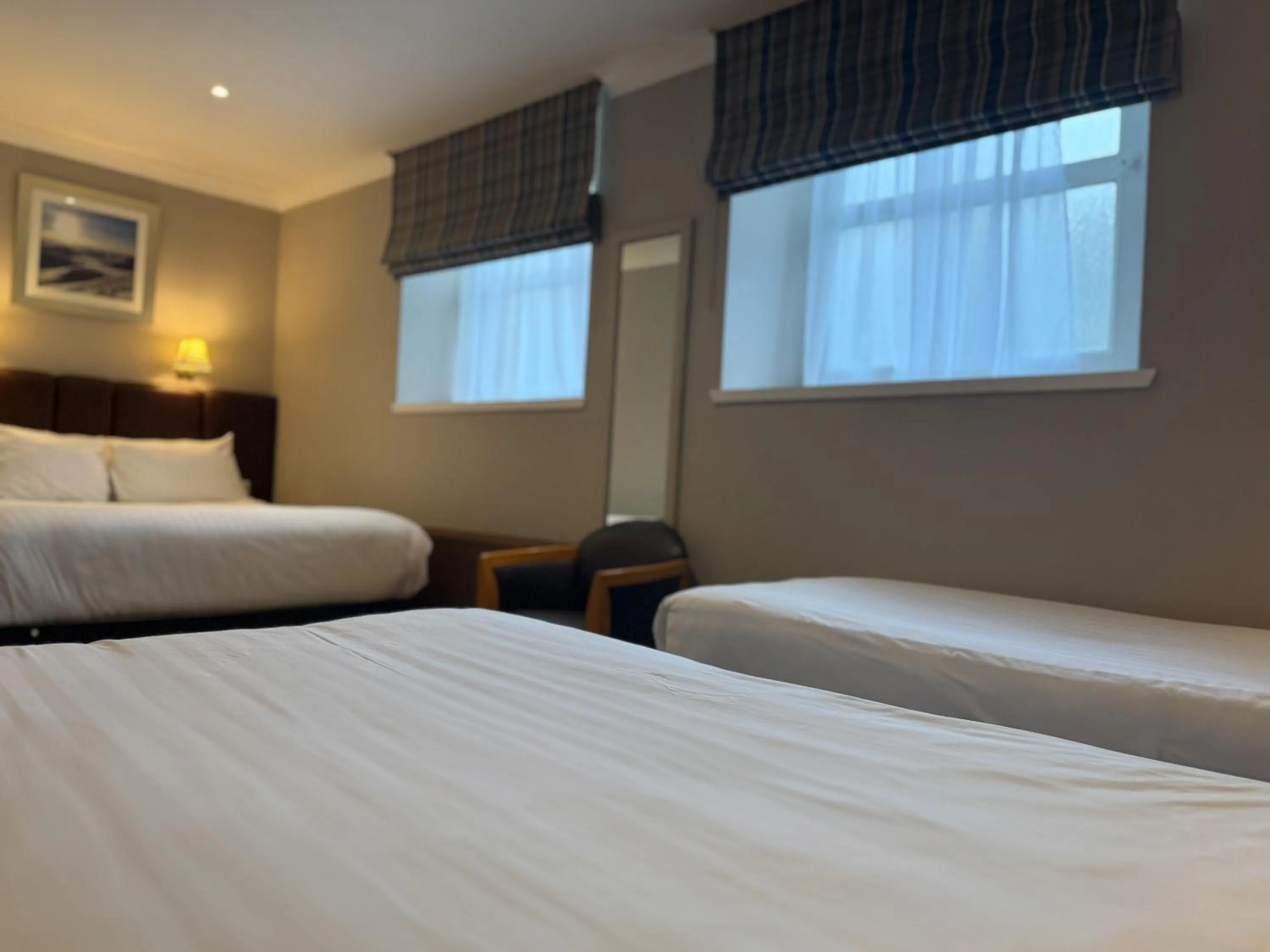 Bed in Aberdeen Douglas Hotel