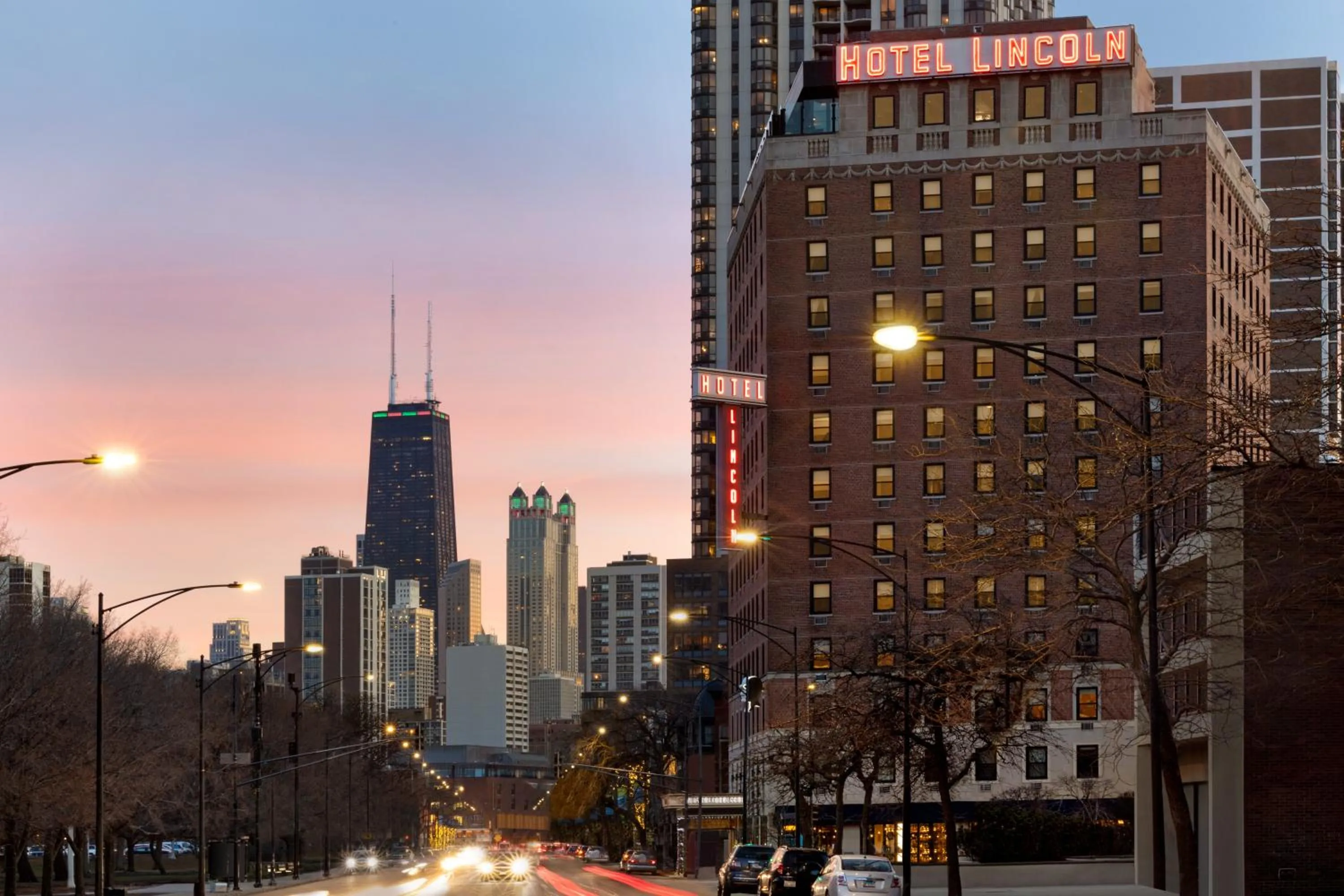 Property building in Hotel Lincoln