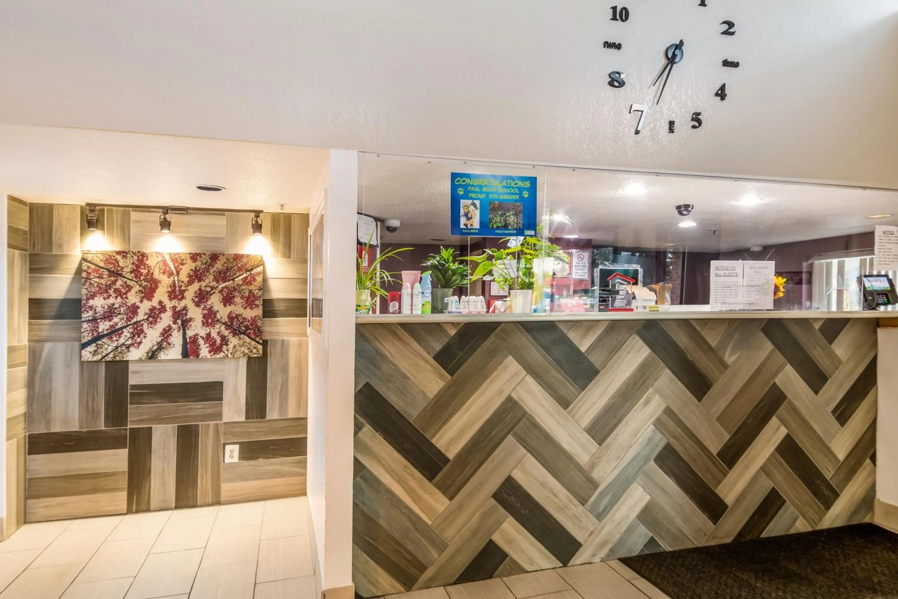 Lobby or reception in Red Roof Inn Rochester - Airport