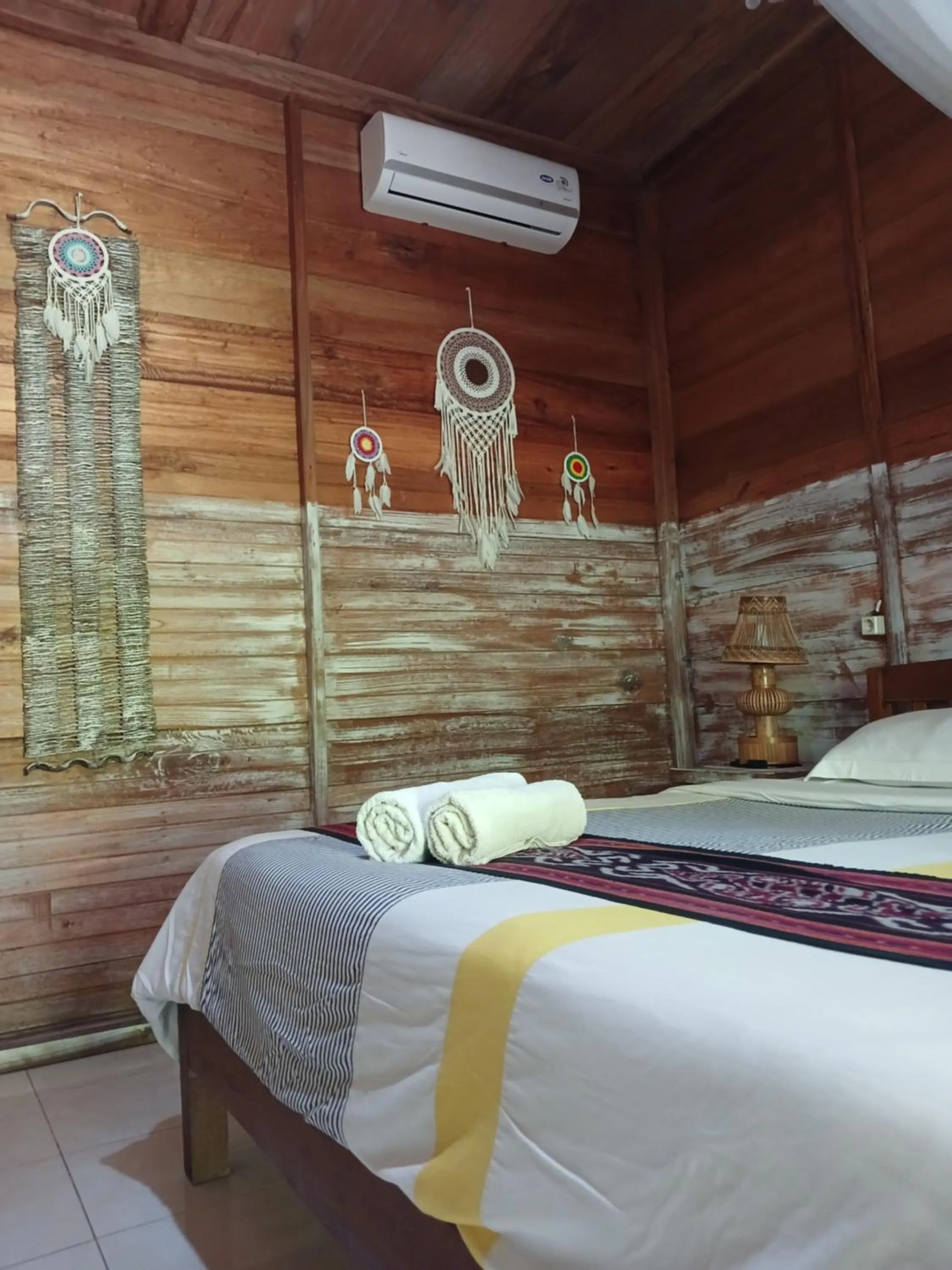 Bed in Nusa Penida Pudak Nature Bungalow