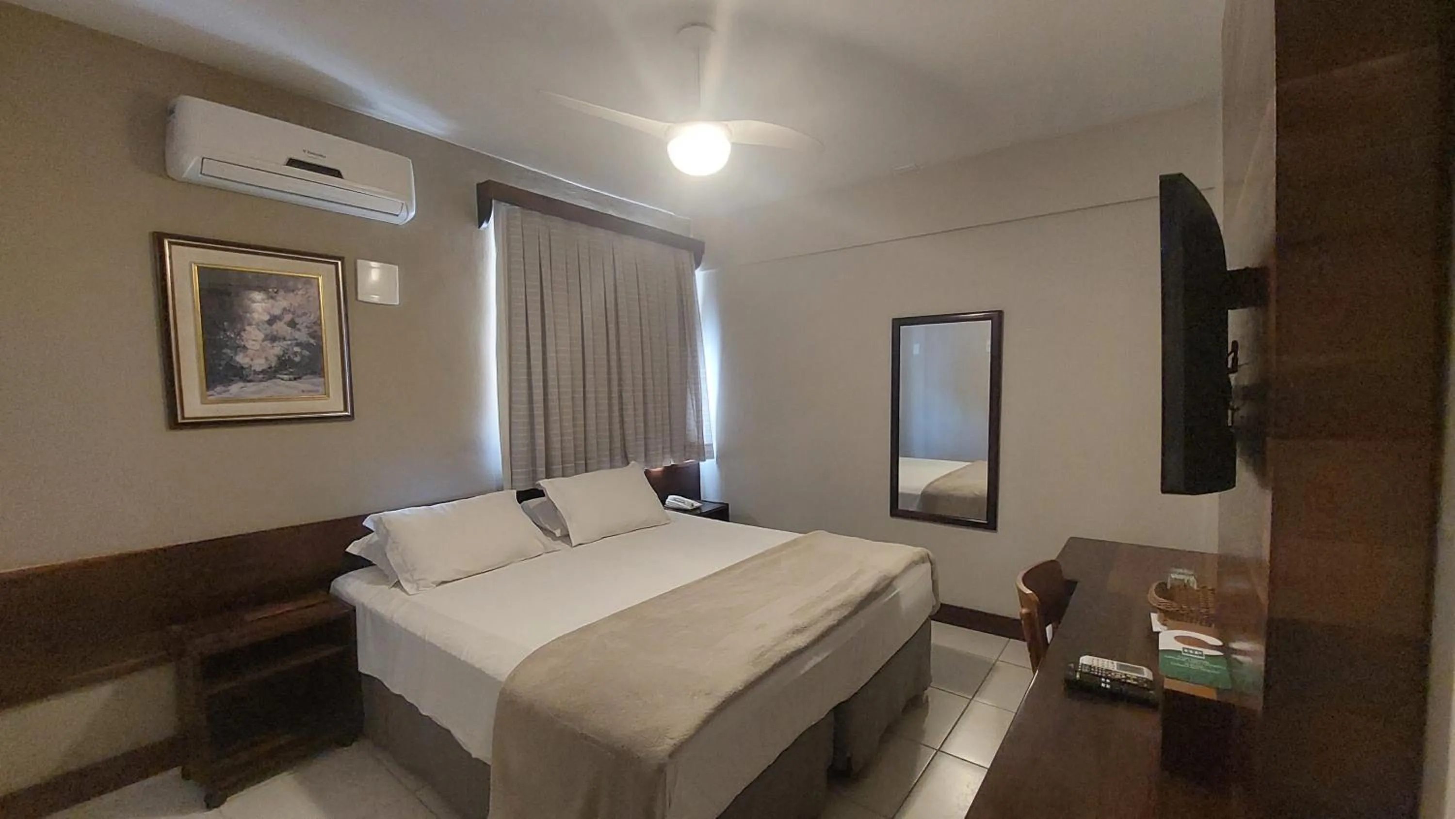 Bed in Príncipe Hotel