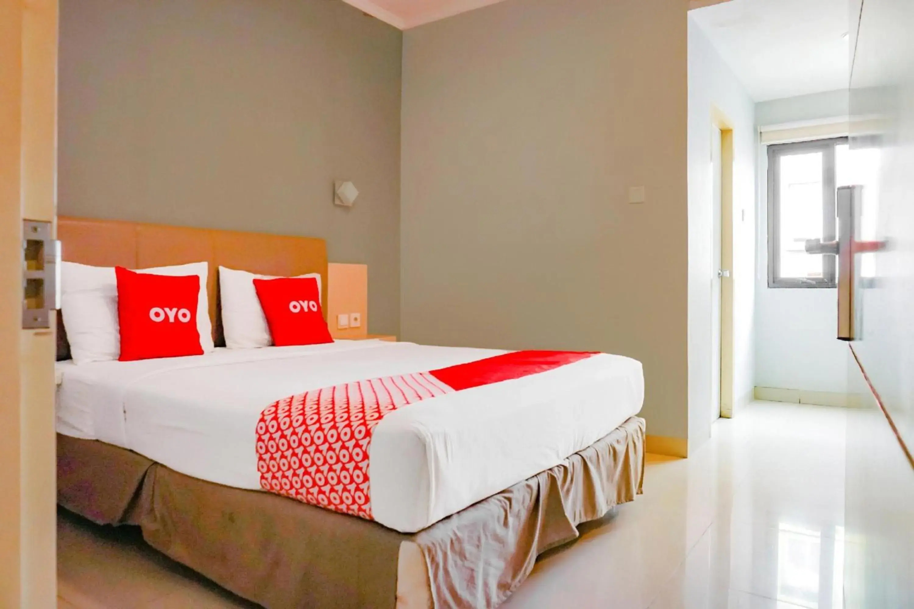 Deluxe Double Room in Collection O Hotel Antara Deluxe Double Room in Collection O Hotel Antara