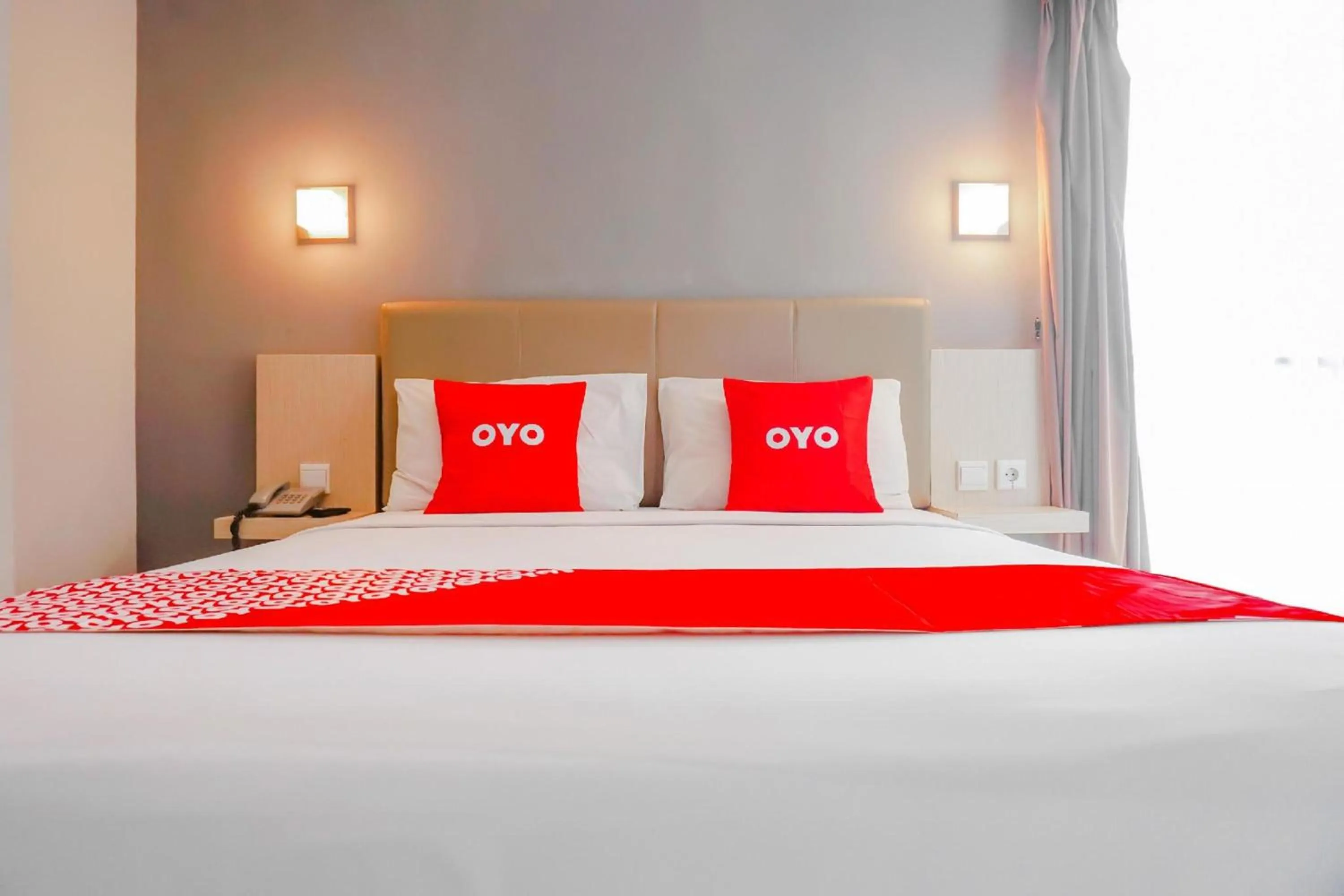 Photo of the whole room, Bed in Collection O Hotel Antara