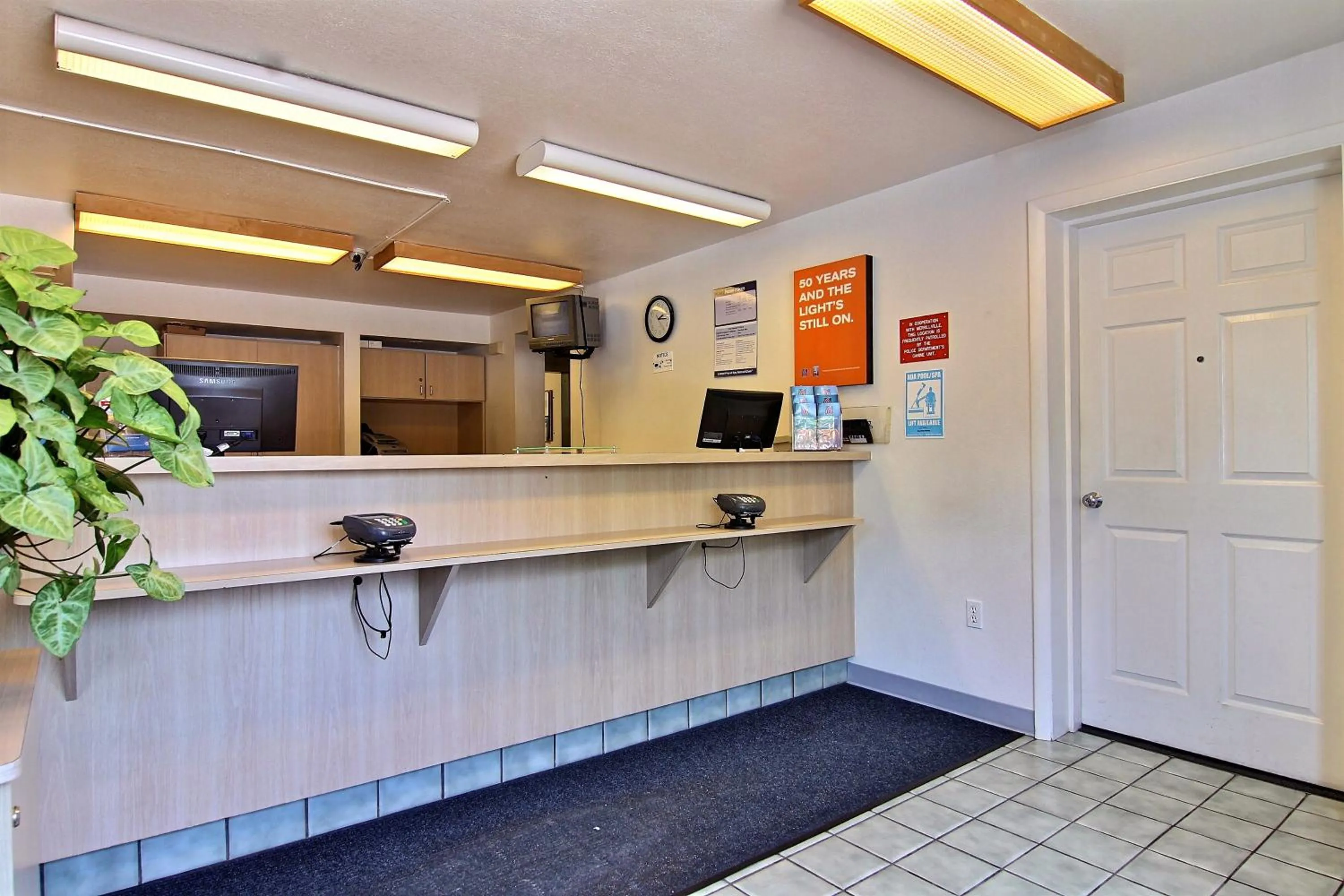 Lobby or reception in Motel 6-Merrillville, IN
