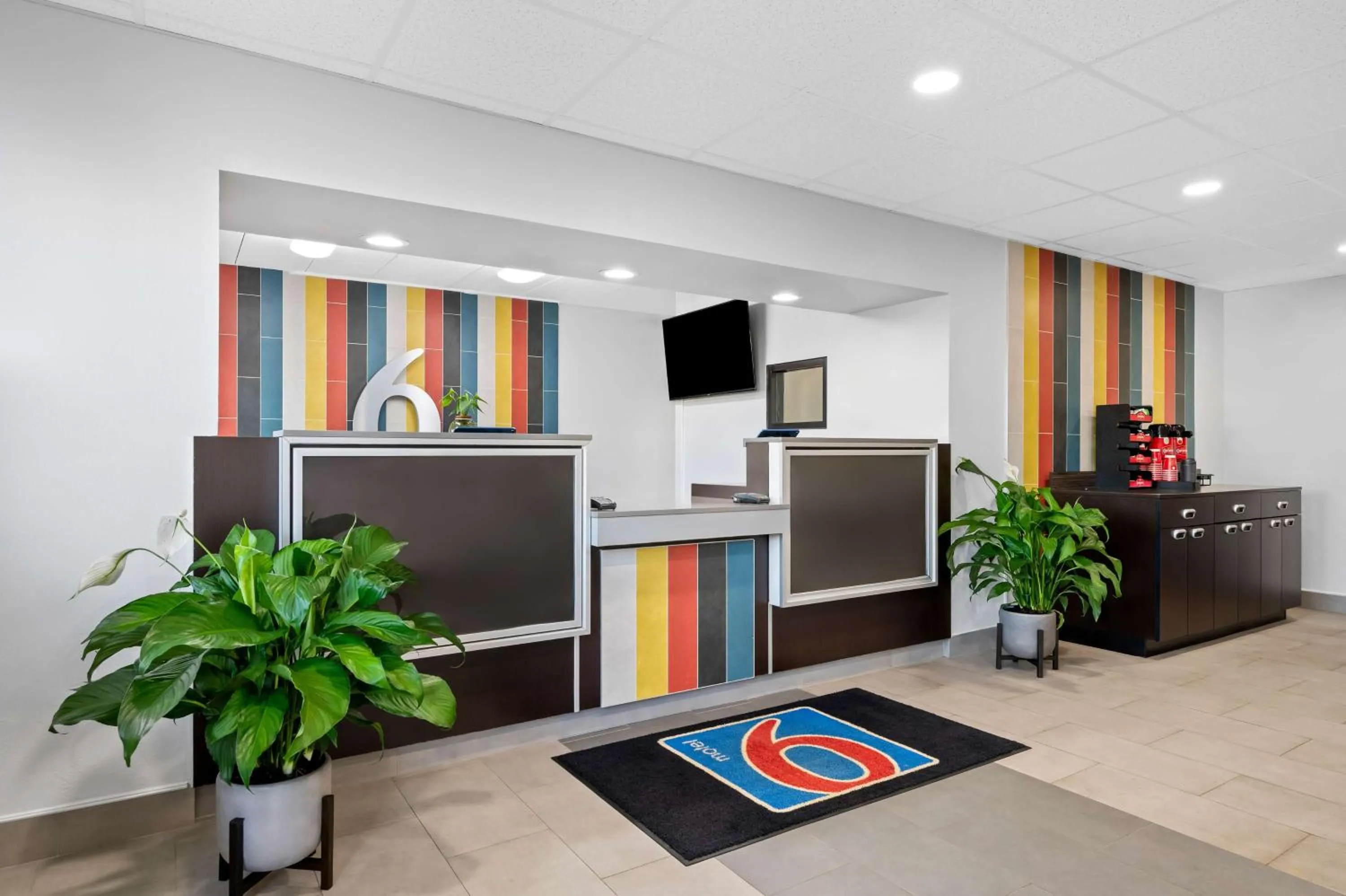 Lobby or reception in Motel 6-Portland, ME