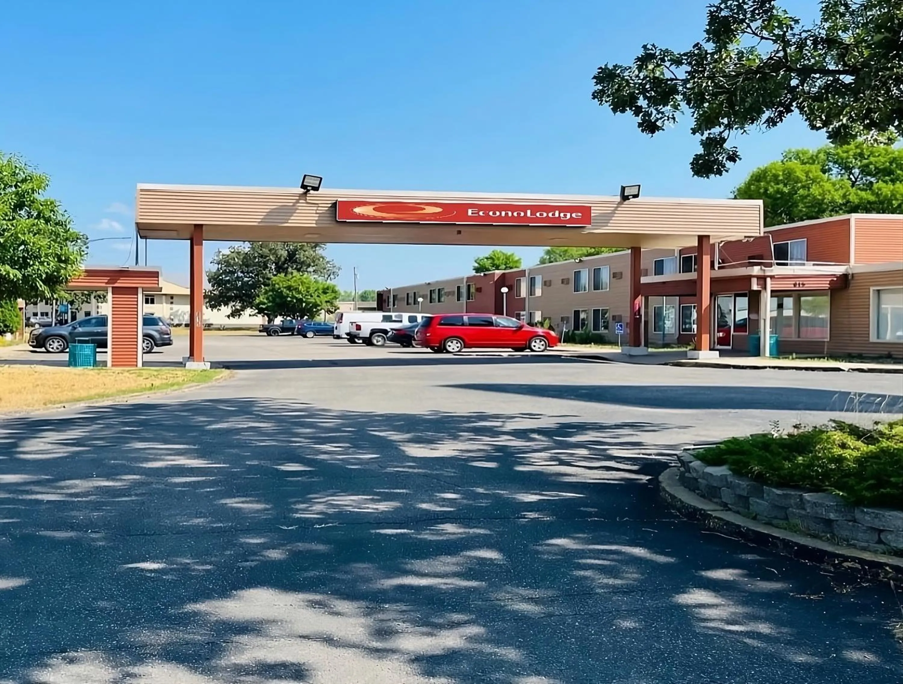 Econo Lodge Waite Park - St Cloud