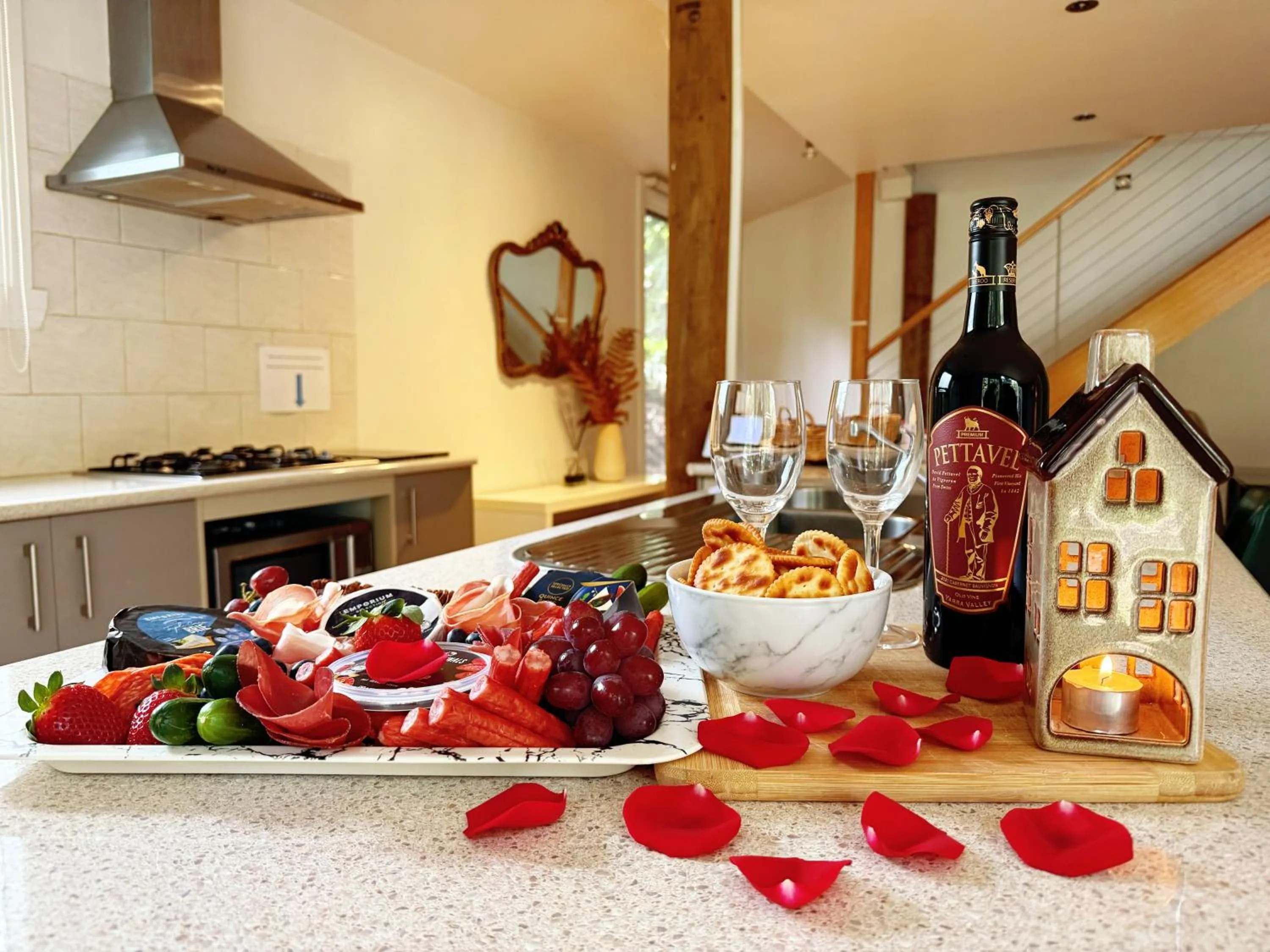 Arnica Views Summit Retreat